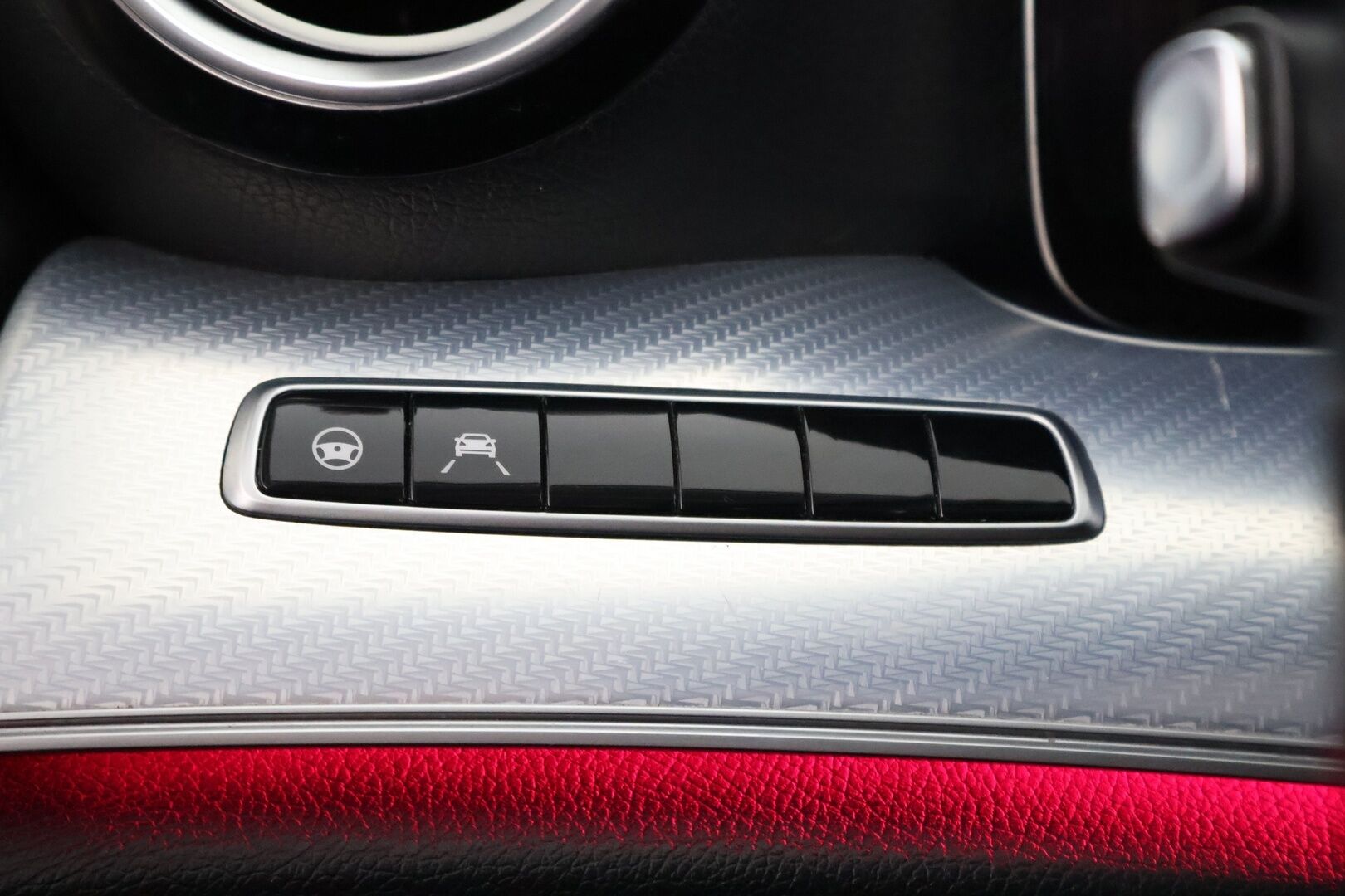 Mercedes-Benz E 2020 220d 4Matic T A Premium Business - Distronic+ / Widescreen / Vetokoukku / Peruutuskamera / Puolinahkasisusta / Comand Navi / BLIS / Kahdet fiksut renkaat aluvantein!
