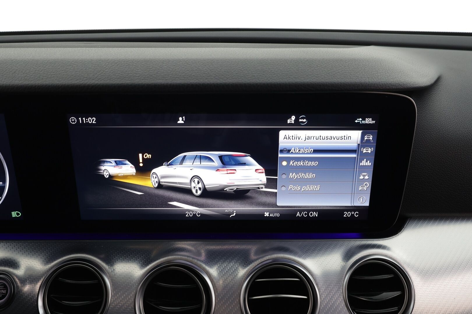 Mercedes-Benz E 2020 220d 4Matic T A Premium Business * Distronic+ / Koukku / Puolinahat / Lohko / P.kamera / LED / Navi / Sähköluukku * - Facelift / Kahdet renkaat aluvanteilla - HULLUT AVAJAISHULINAT KORKOTARJOUS 3,29 %