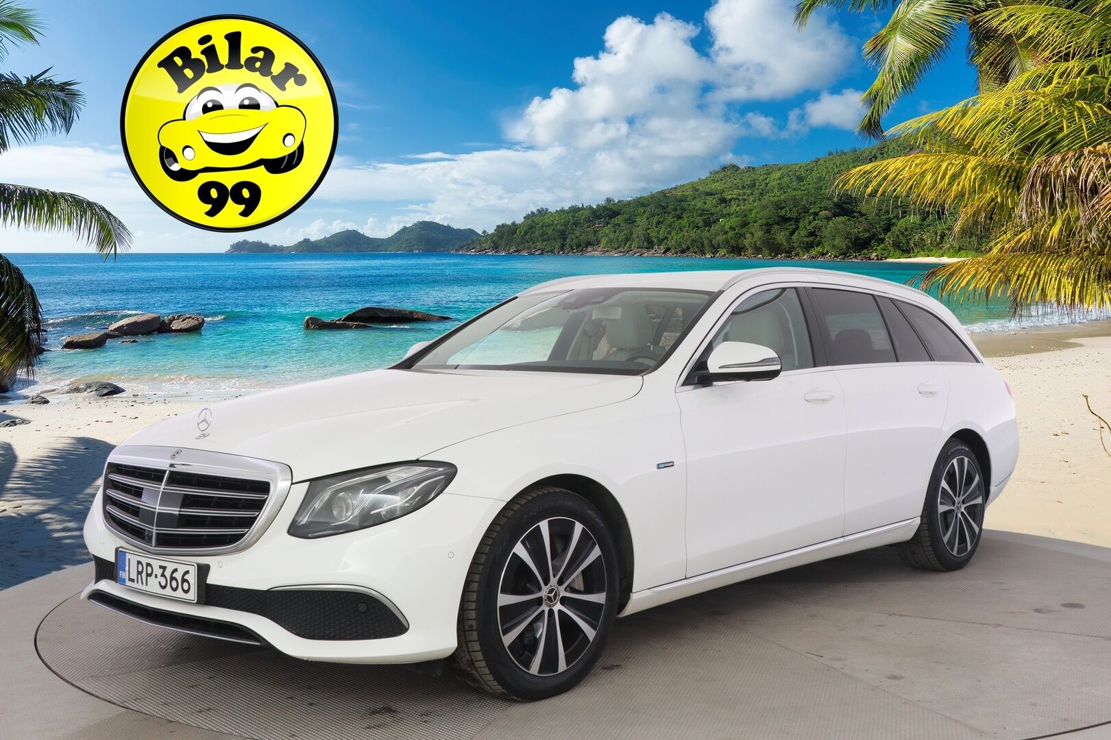 Mercedes-Benz E 2020 300 de T A Business Avantgarde EQ Power - Distronic+ | 360° kamera | Vetokoukku | BLIS | Multibeam LED | Muistipenkit | 2x Renkaat & Vanteet