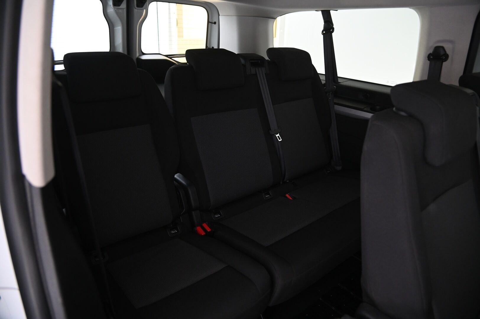 Toyota Proace Verso 2023 Active L2 2,0 D 140 Automaatti - Webasto | 360° p*kamera | Blis | 9P | Koukku | Xenon