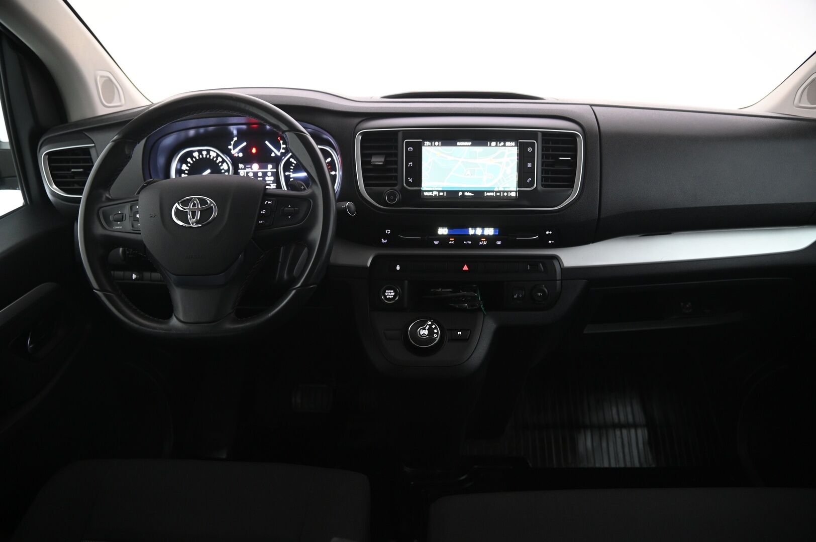 Toyota Proace Verso 2023 Active L2 2,0 D 140 Automaatti - Webasto | 360° p*kamera | Blis | 9P | Koukku | Xenon