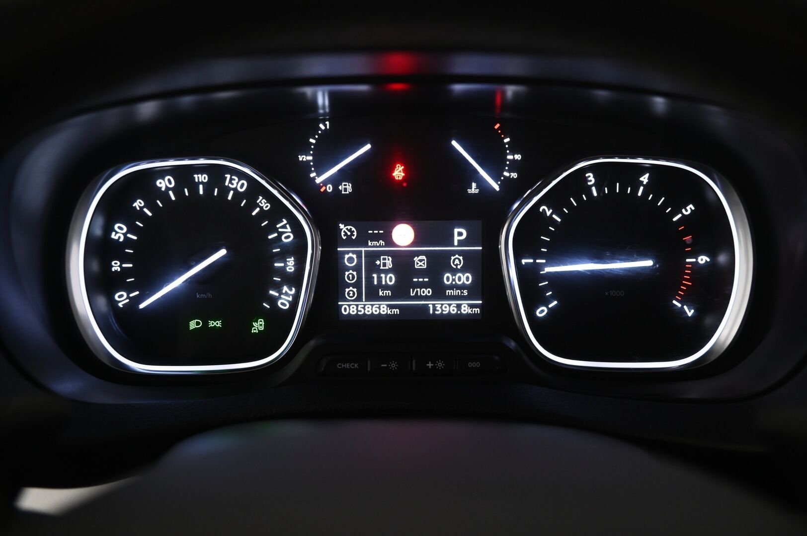 Toyota Proace Verso 2023 Active L2 2,0 D 140 Automaatti - Webasto | 360° p*kamera | Blis | 9P | Koukku | Xenon