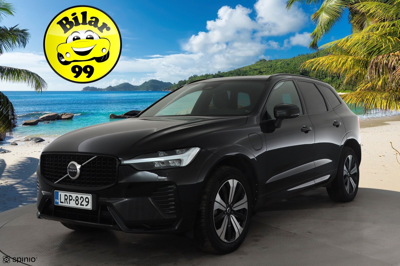 Volvo XC60 2023 T6 AWD Long Range Plus Dark aut * ACC / Panorama / Ilma-alusta / Webasto / H&K / Muistipenkit / Full LED / Koukku / Facelift * - 1.om Suomi-auto / Akku kuntotarkastettu / Kahdet renkaat aluvanteilla / Merkkihuollettu / Hyvät varusteet!