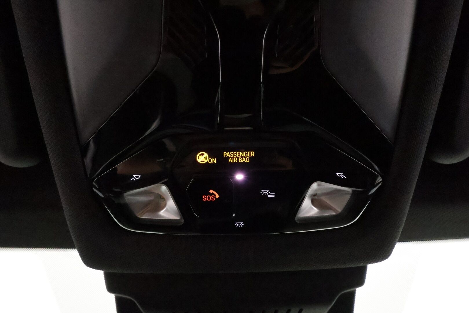 BMW 225 2023 U06 Active Tourer 225e xDrive Charged Edition M Sport * ACC / HUD / Harman&Kardon / Vetokoukku / Adapt.LED / Muistipenkki / Comfort Access - Akku kuntotarkastettu / Suomi-auto / Kahdet renkaat aluvanteilla / Hierova kuljettajan istuin / Sporttipenkit / Ratinlämmitin / Nahka-Alcantara - HULLUT JOULUT KORKOTARJOUS 2,49% 