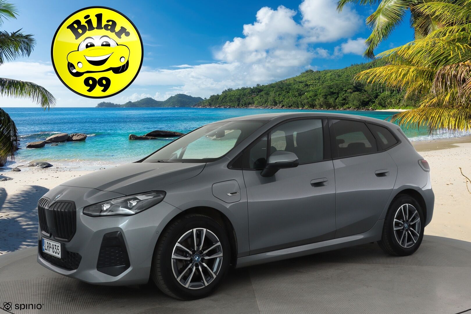BMW 225 2023 U06 Active Tourer 225e xDrive Charged Edition M Sport **Vakkari / Muistipenkki / HUD / H&K / Adapt.LED / Comfort Access** - Akku kuntotarkastettu / Suomi-auto / Kahdet renkaat aluvanteilla / Hierova kuljettajan istuin / Sporttipenkit / Ratinlämmitin / Nahka-Alcantara