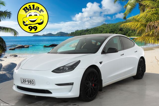 Tesla Model 3 -kuva