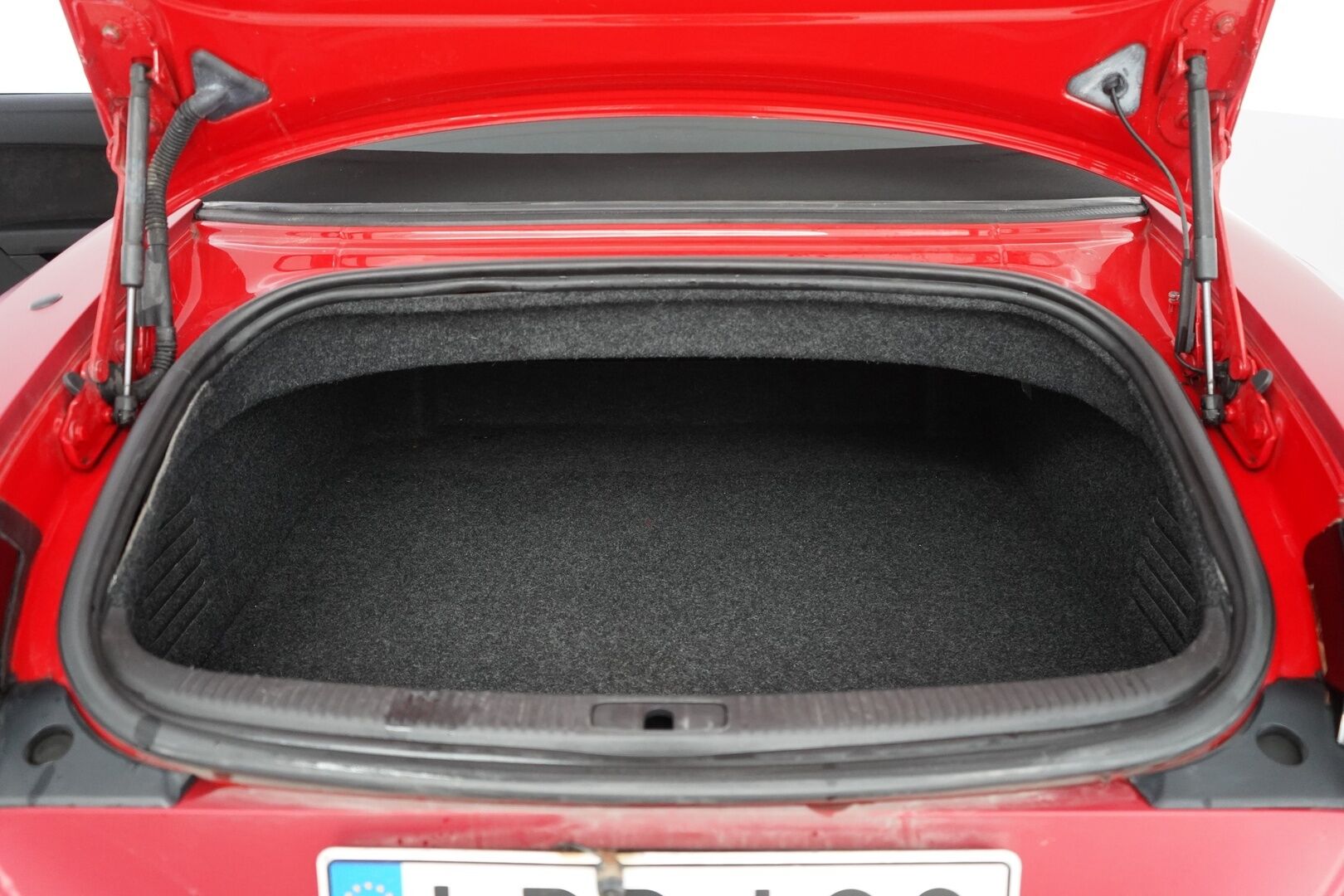 Audi TT 2007 Roadster 2.0 Turbo FSI 147 kW * Tämä auto myydään YritysOutlet -valikoimasta vain yritykselle * - RS-Look / Kahdet vanteet / Erikoisväri 