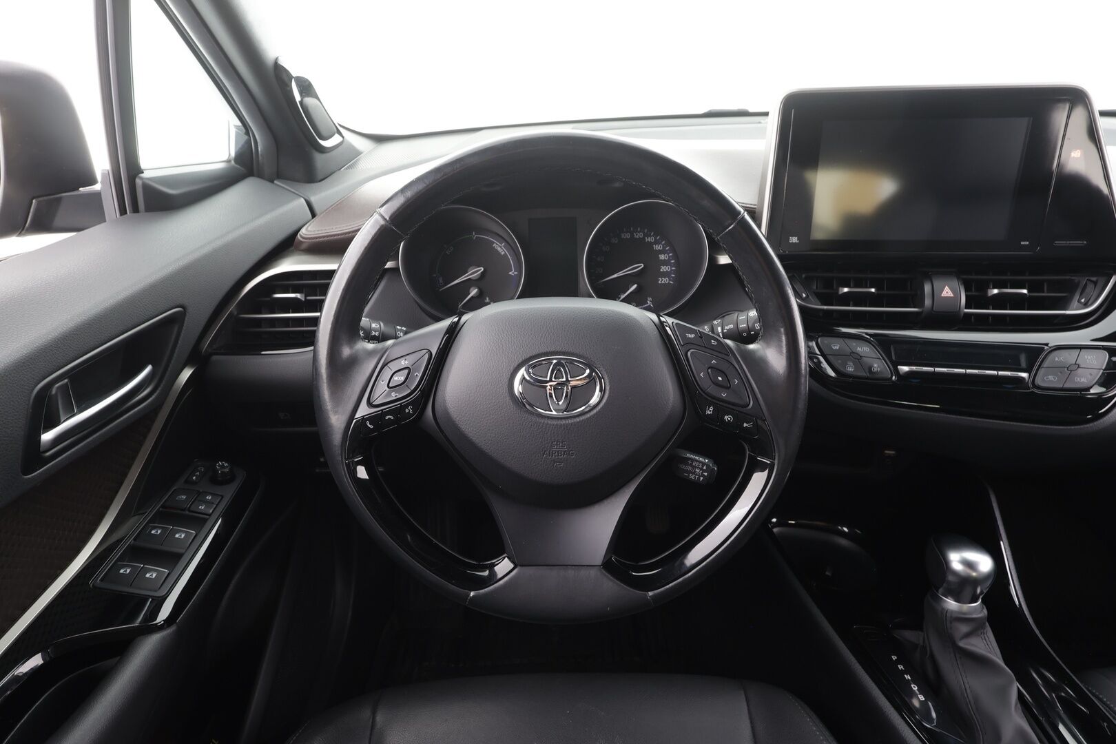 TOYOTA C-HR 2019 1.8 Hybrid Premium - | Vakkari | P.Kamera | JBL | LED | Nahat | Ratinlämmitys | Kahdet Renkaat |
