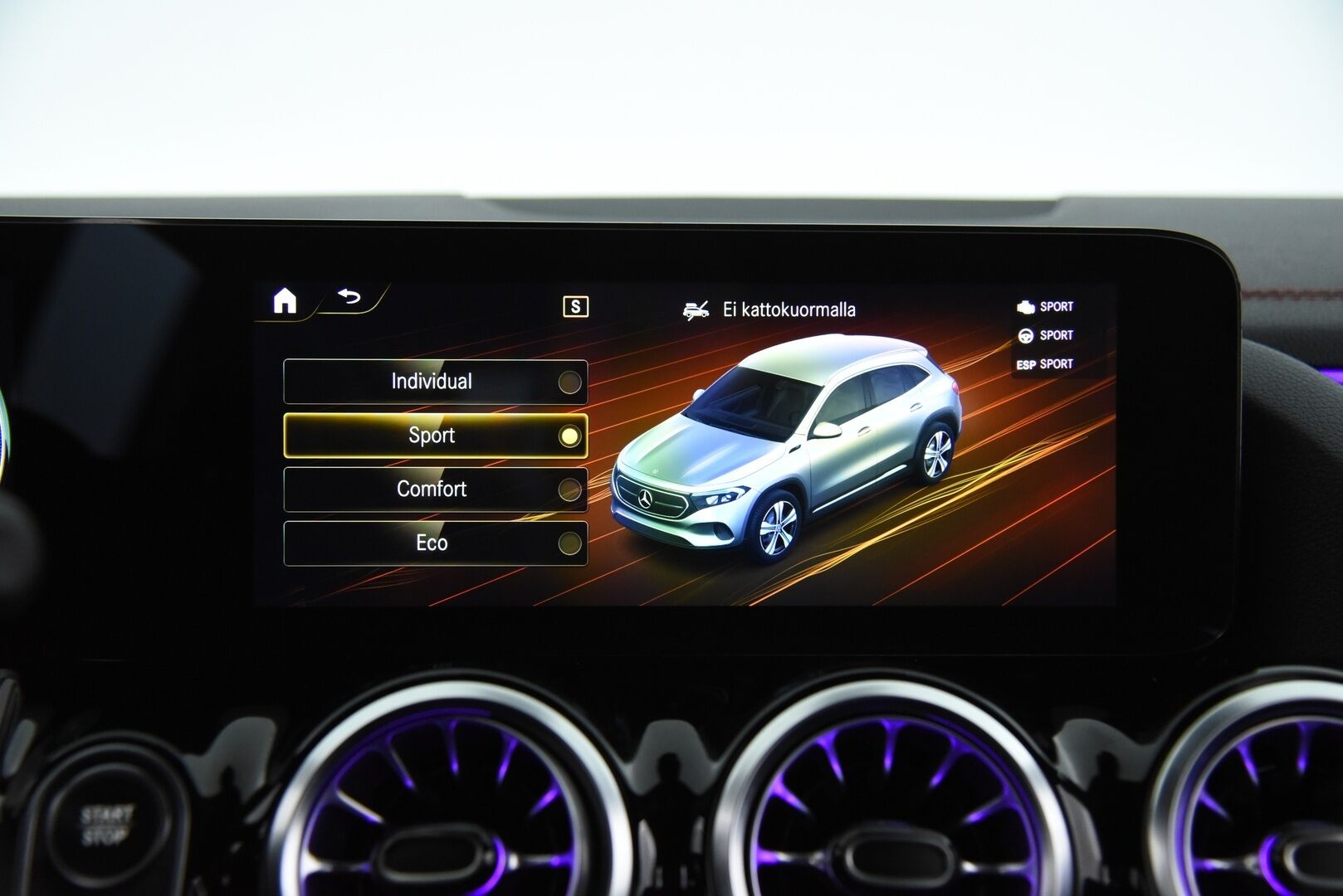 Mercedes-Benz EQA 2021 250 Business AMG / Distronic + / P-kamera / Vetokoukku / Widescreen / LED / Ambient / Keyless - DTR+Q / Midline äänentoisto / AMG sisä- ja ulkopaketilla / SOH 96%