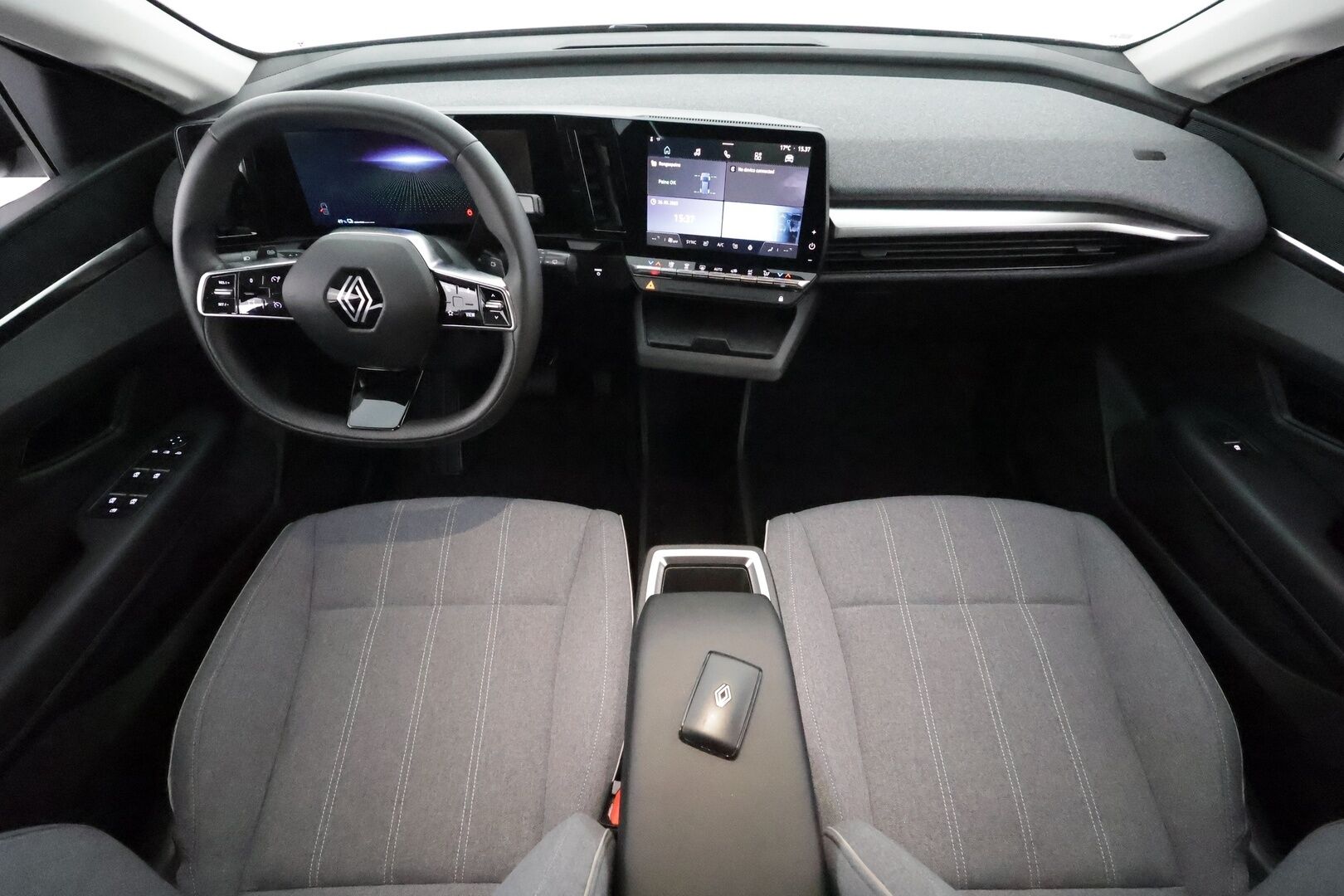 Renault Megane 2022 E-Tech electric 60kWh 220hv Equilibre **Digimittaristo / P.kamera / Kaistavahti / Apple&Android / LED / Kahdet renkaat** - 3,99 % KORKOTARJOUS TÄHÄN AUTOON - 31.5. ASTI! - 1-om. Suomi-auto / 