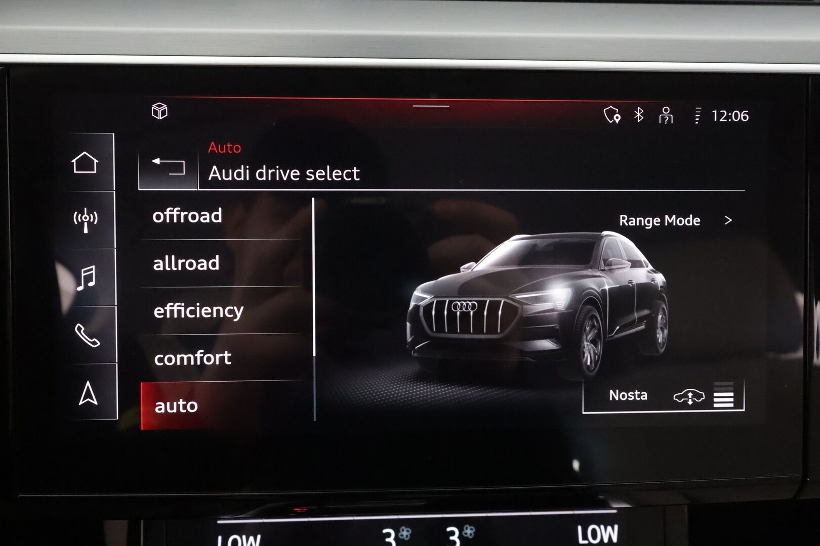 Audi e-tron 2023 Sportback 55 quattro Progress Plus - Matrix | Ilm. muistinahat | Koukku | P.kamera | Ilma-alusta | Navi |Keyless | Audi sound system | Merkkihuollot | Kahdet OEM vanteet | 2xlaturit
