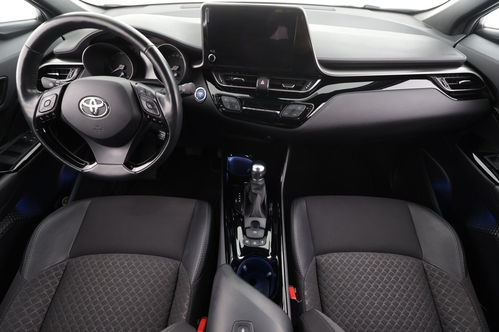 Toyota C-HR 2022 2,0 Hybrid Intense Edition * Koukku / ACC / LED / P.kamera / Kaistavahti / Navi / Keyless * - Suomi-auto / Kahdet renkaat / Merkkihuollot