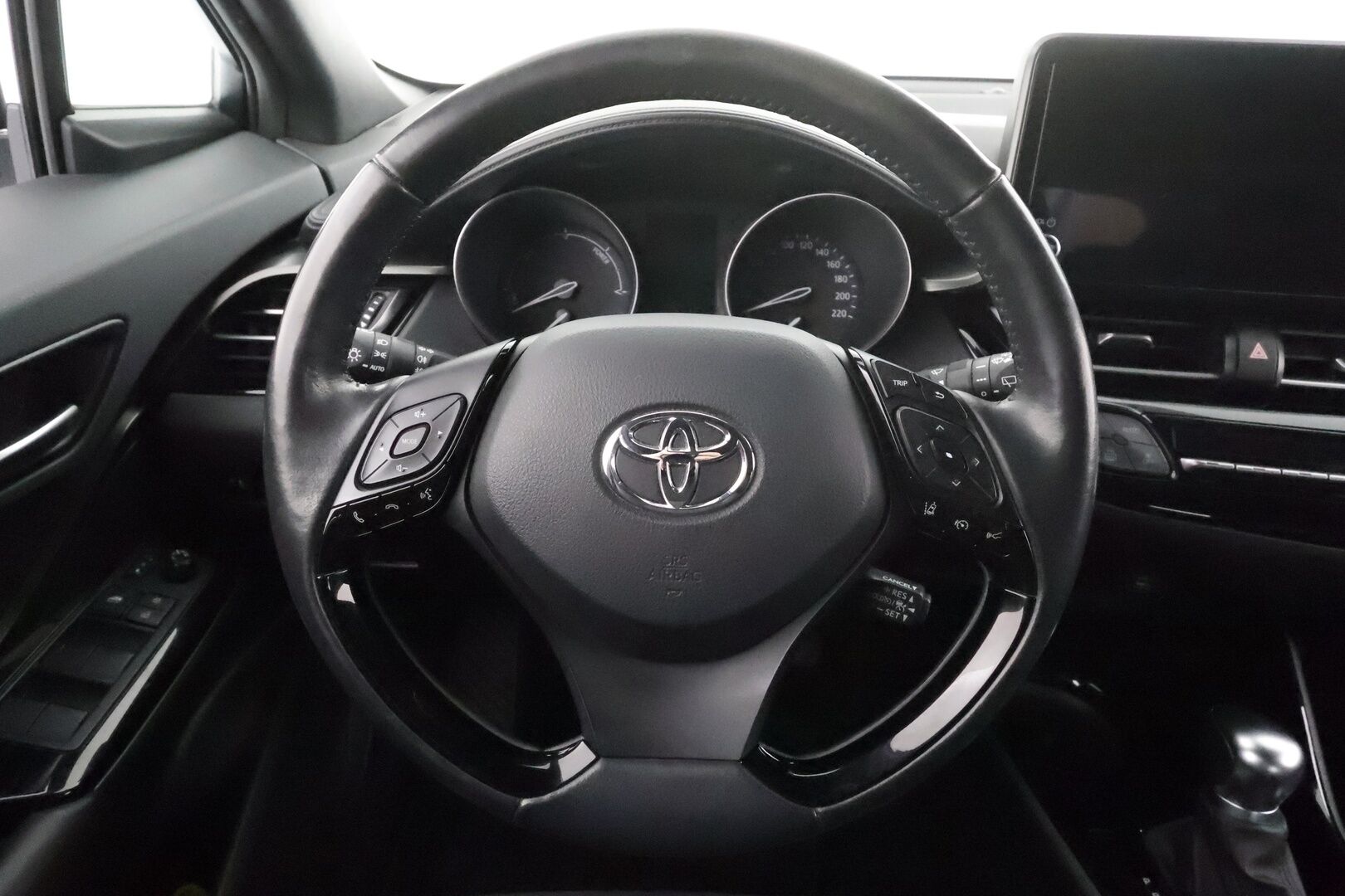 Toyota C-HR 2022 2,0 Hybrid Intense Edition * Koukku / ACC / LED / P.kamera / Kaistavahti / Navi / Keyless * - Suomi-auto / Kahdet renkaat / Merkkihuollot