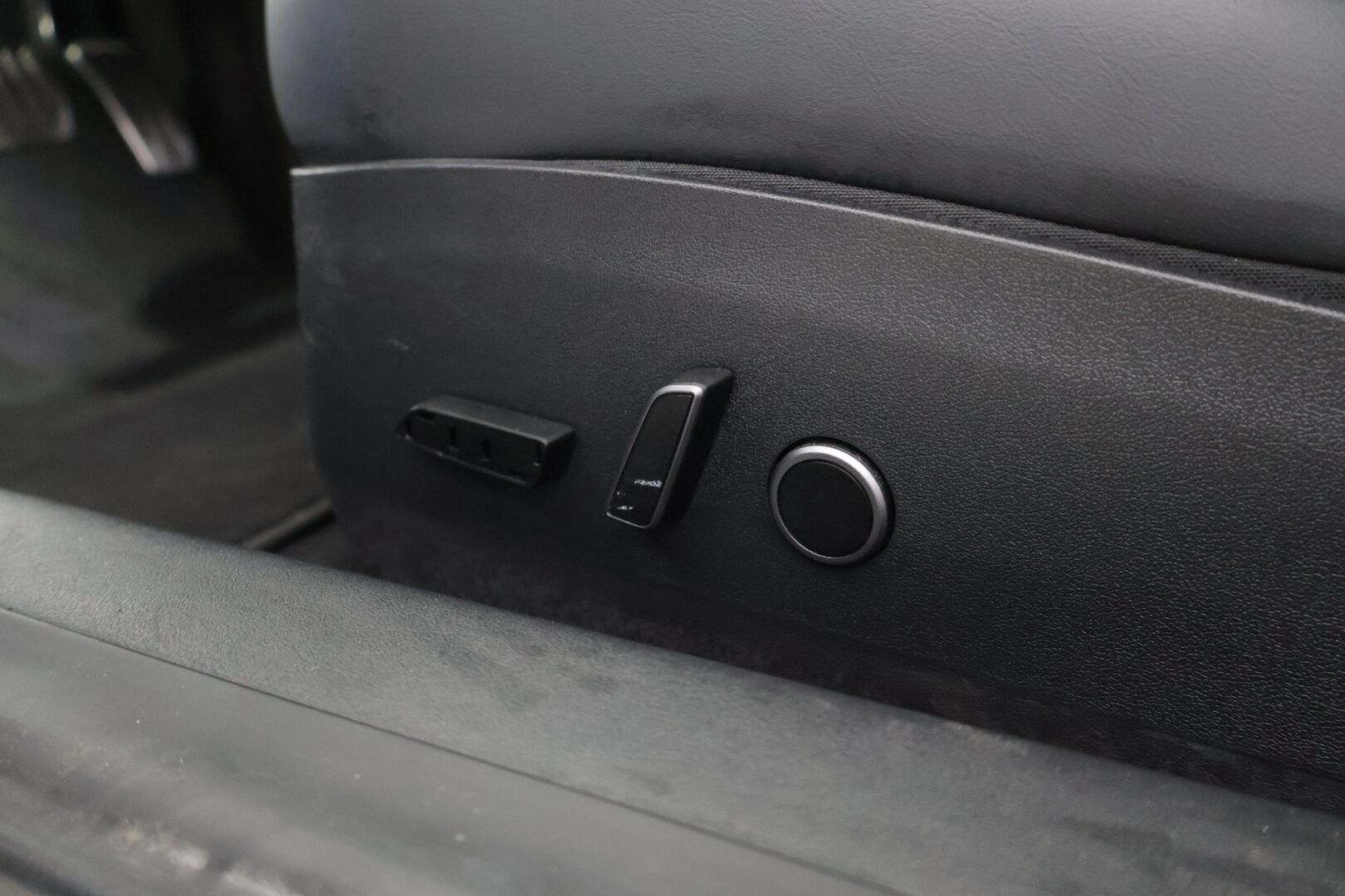 Tesla Model 3 2021 Model 3 Sedan (AA) 4ov - Vetokoukku