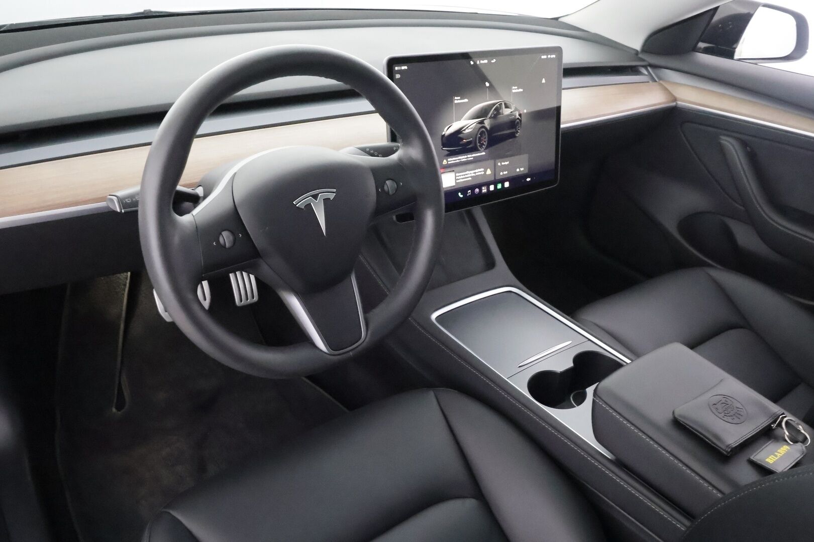 Tesla Model 3 2022 Performance - | ACC | ILP | Matrix-LED | Premium Audio | Ryzen | P.kamera ja tutkat | Muistipenkki | Lasikatto | Nahkasisusta | Autosteer | 2x renkaat aluin | 