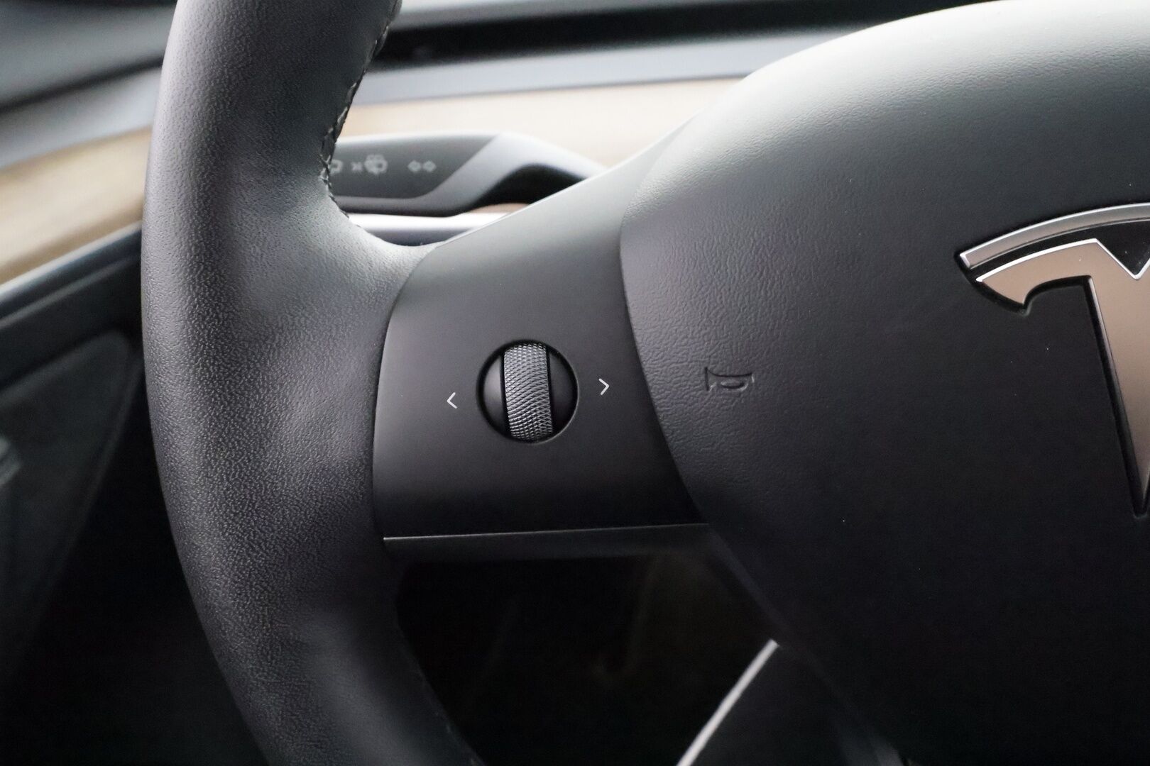 Tesla Model 3 2022 Performance - | ACC | ILP | Matrix-LED | Premium Audio | Ryzen | P.kamera ja tutkat | Muistipenkki | Lasikatto | Nahkasisusta | Autosteer | 2x renkaat aluin | 