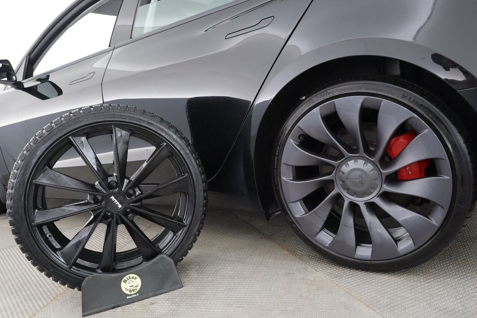 Tesla Model 3 2022 Performance - | ACC | ILP | Matrix-LED | Premium Audio | Ryzen | P.kamera ja tutkat | Muistipenkki | Lasikatto | Nahkasisusta | Autosteer | 2x renkaat aluin | 