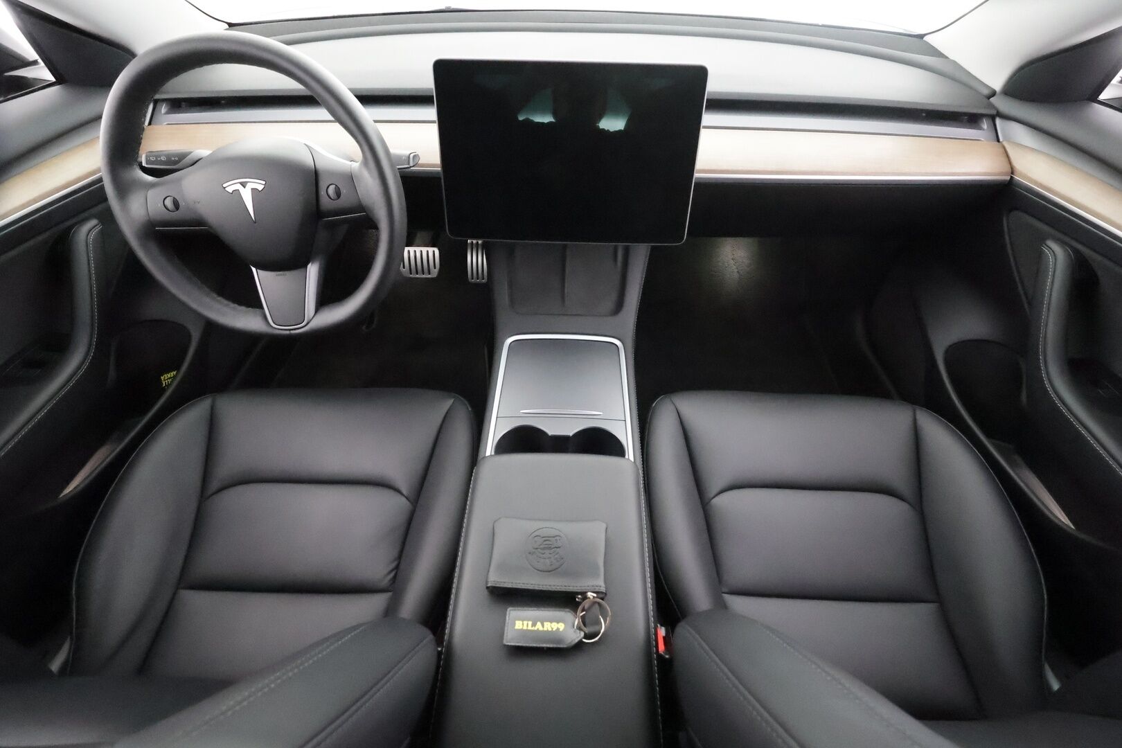 Tesla Model 3 2022 Performance - | ACC | ILP | Matrix-LED | Premium Audio | Ryzen | P.kamera ja tutkat | Muistipenkki | Lasikatto | Nahkasisusta | Autosteer | 2x renkaat aluin | 