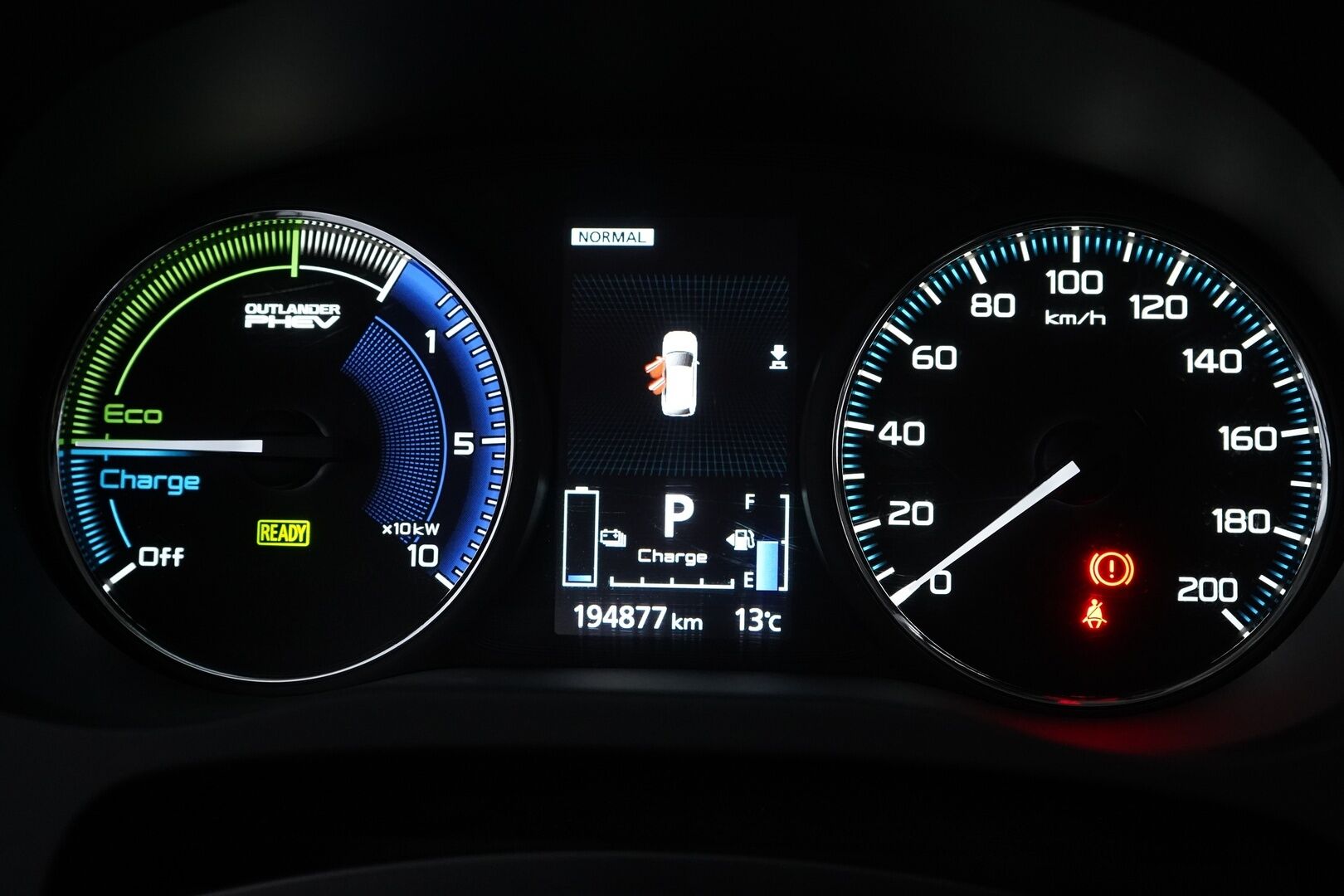 Mitsubishi Outlander PHEV 2019 Instyle Business 4WD 5P - Adapt.Vakkari / Koukku / Lisälämmitin / Puolinahat / Led-valot / Merkkihuollot