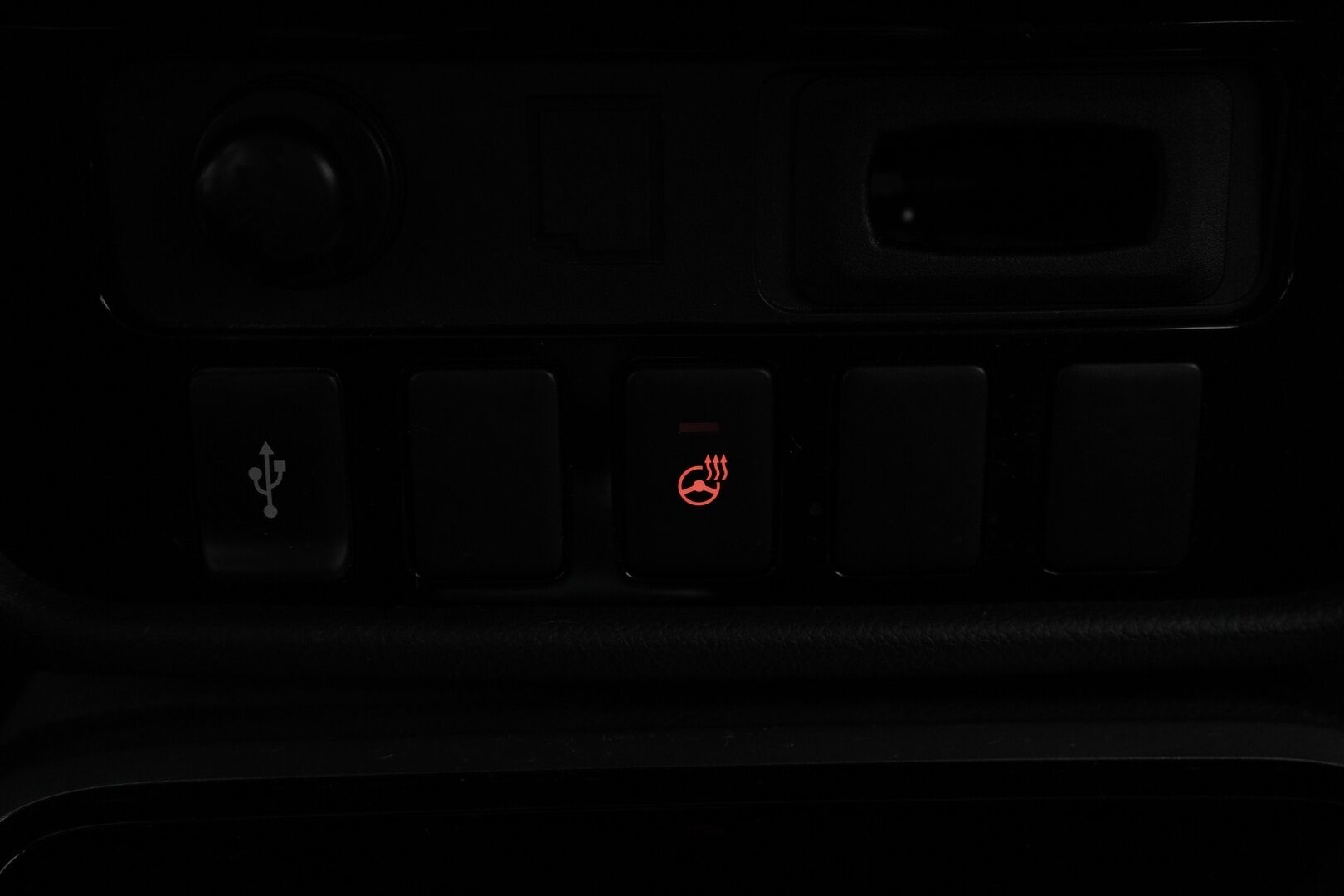 Mitsubishi Outlander PHEV 2019 Instyle Business 4WD 5P - Adapt.Vakkari / Koukku / Lisälämmitin / Puolinahat / Led-valot / Merkkihuollot