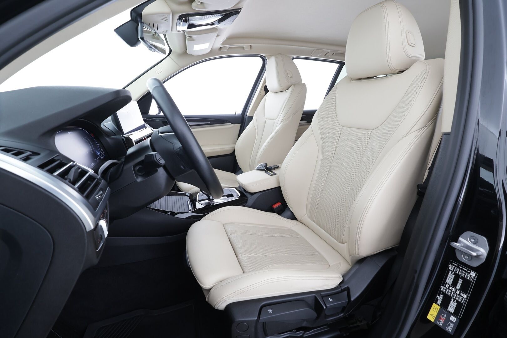 BMW X3 2023 G01 xDrive 30e A Charged Edition * ACC / Hifi / P.kamera / LED / Navi / Sporttinahat / Sähköluukku * - 1.Om Suomi-auto / Kahdet renkaat aluvanteilla