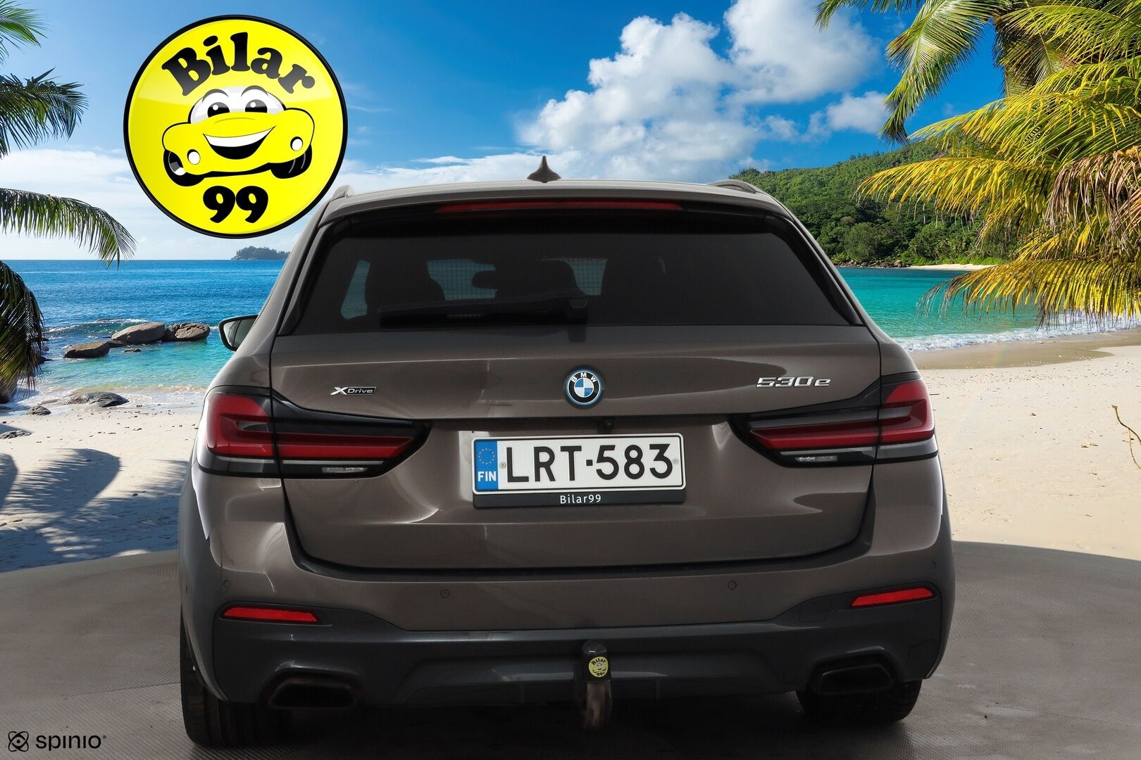 BMW 530 2022 G31 Touring A Charged Edition M Sport * H&K / ACC / LED / 360° / Sportpenkki Muistilla / Koukku / Navi / Keyless * - 2x Latauskaapelit / Kahdet renkaat / Merkkihuollettu - HULLU BLACKWEEK KORKOTARJOUS 2,49%