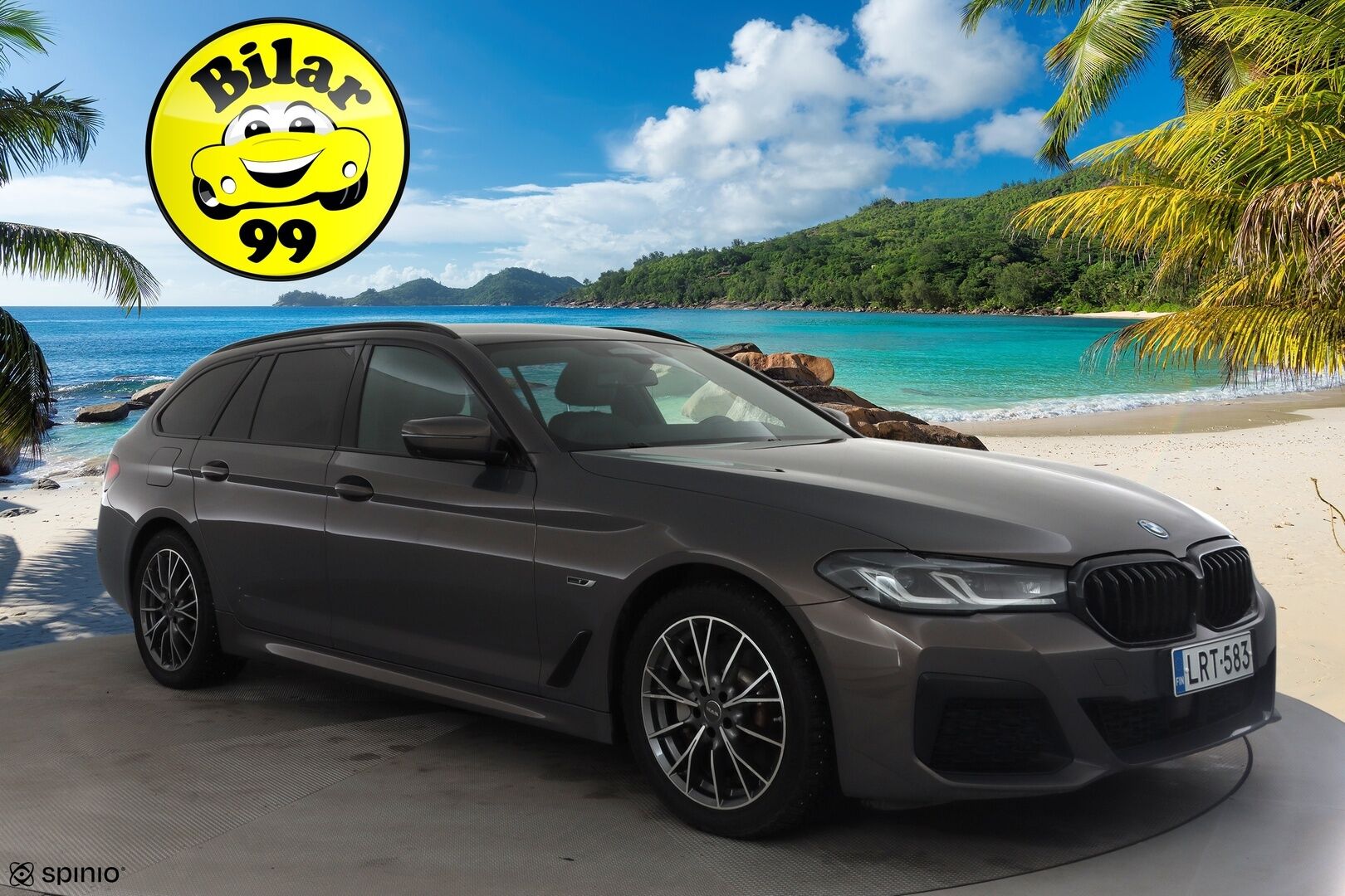 BMW 530 2022 G31 Touring A Charged Edition M Sport * H&K / ACC / LED / 360° / Sportpenkki Muistilla / Koukku / Navi / Keyless * - 2x Latauskaapelit / Kahdet renkaat / Merkkihuollettu - HULLU BLACKWEEK KORKOTARJOUS 2,49%