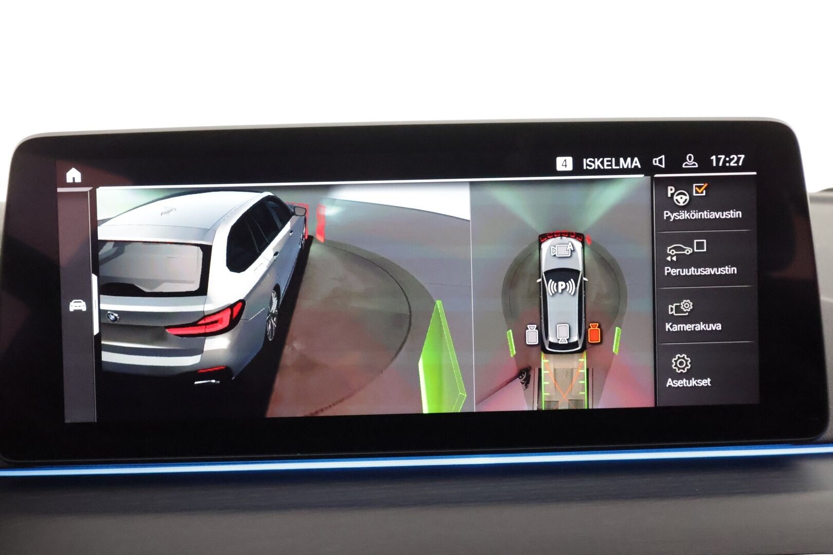 BMW 530 2022 G31 Touring A Charged Edition M Sport * H&K / ACC / LED / 360° / Sportpenkki Muistilla / Koukku / Navi / Keyless * - 2x Latauskaapelit / Kahdet renkaat / Merkkihuollettu - HULLU BLACKWEEK KORKOTARJOUS 2,49%