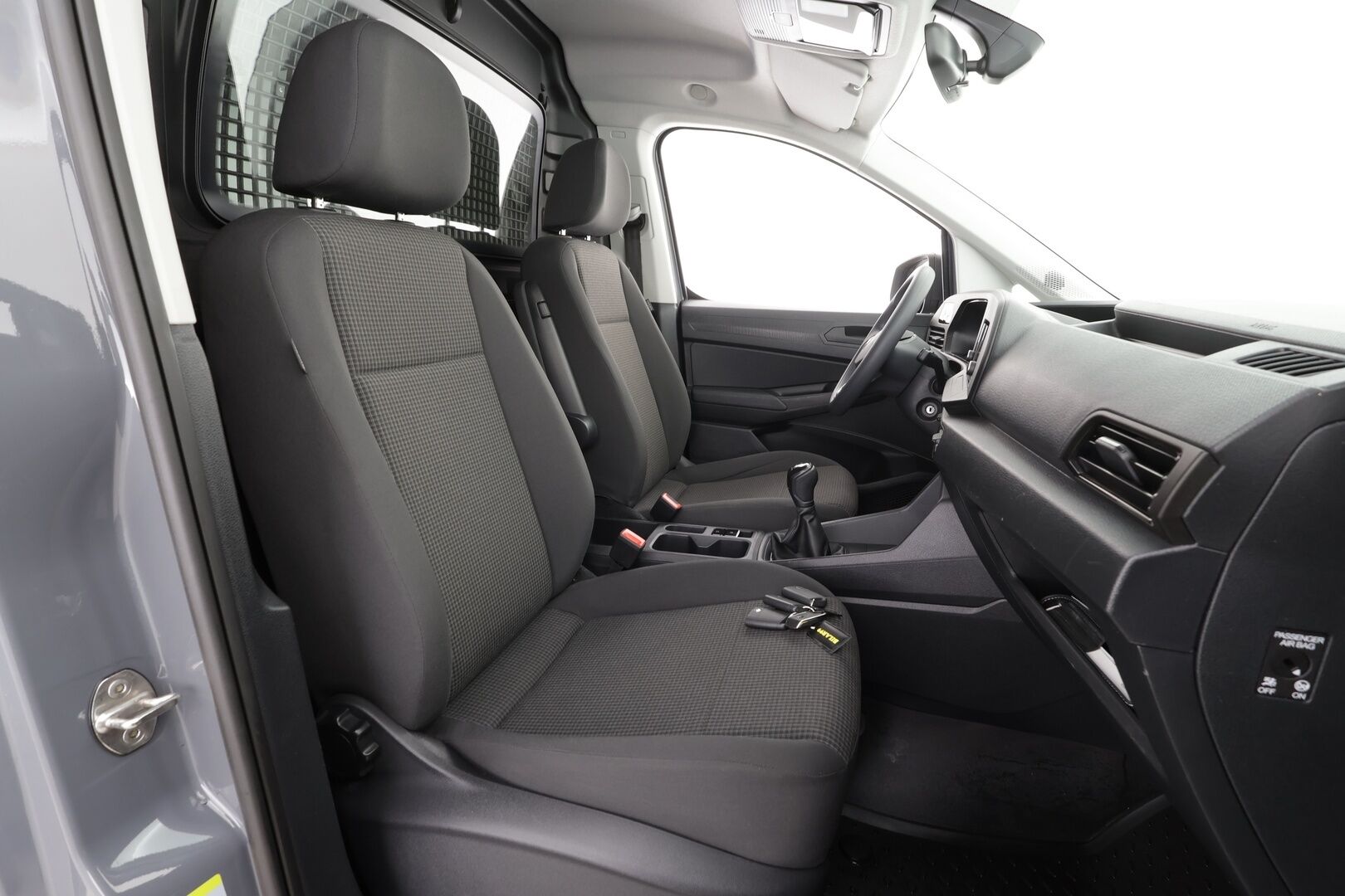 Volkswagen Caddy 2023 Cargo 2,0 TDI * 1.Om Suomi-auto / Vakkari / Webasto / ALV / 2x Renkaat / LED-Lisä * - Merkkihuollettu
