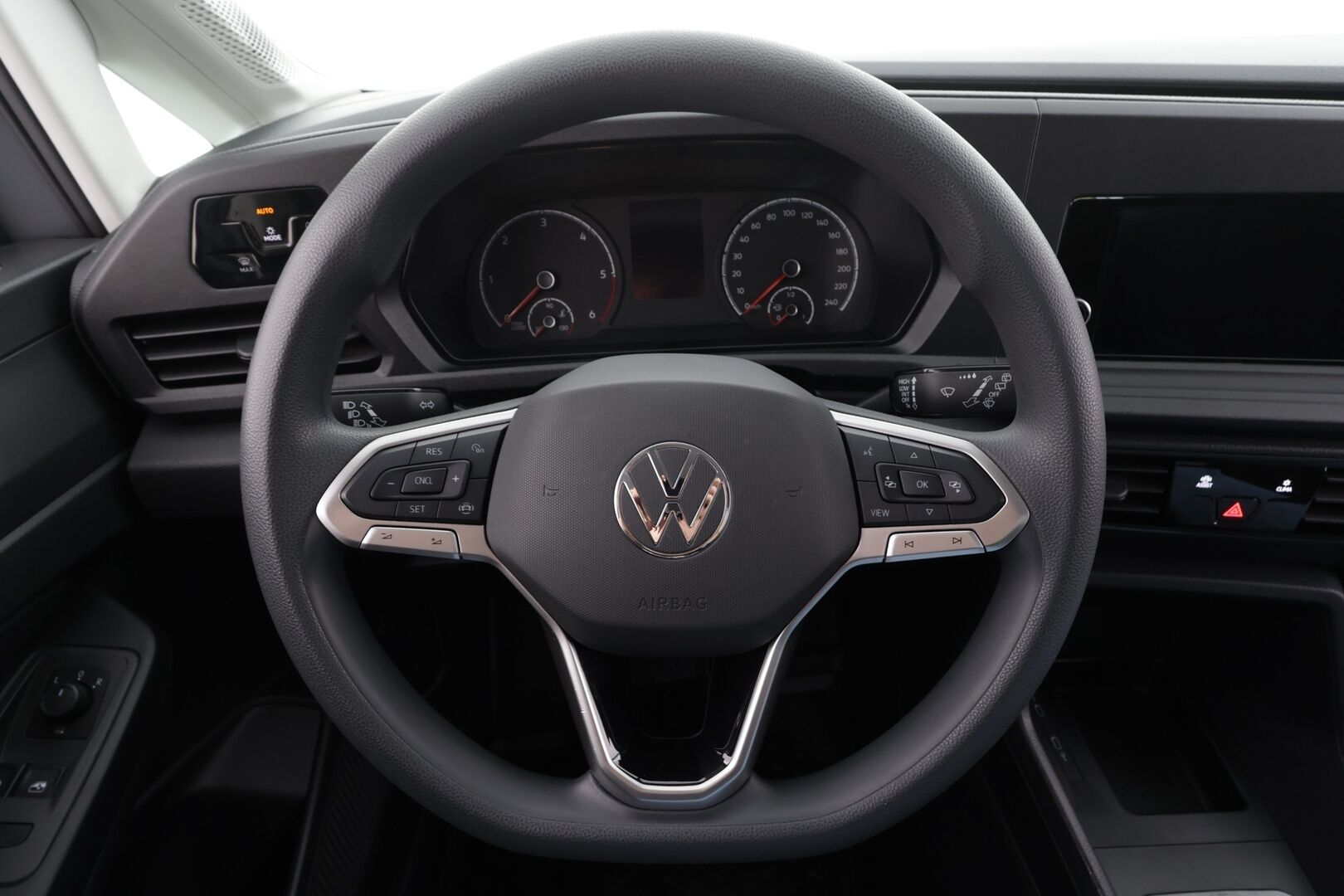 Volkswagen Caddy 2023 Cargo 2,0 TDI * 1.Om Suomi-auto / Vakkari / Webasto / ALV / 2x Renkaat / LED-Lisä * - Merkkihuollettu