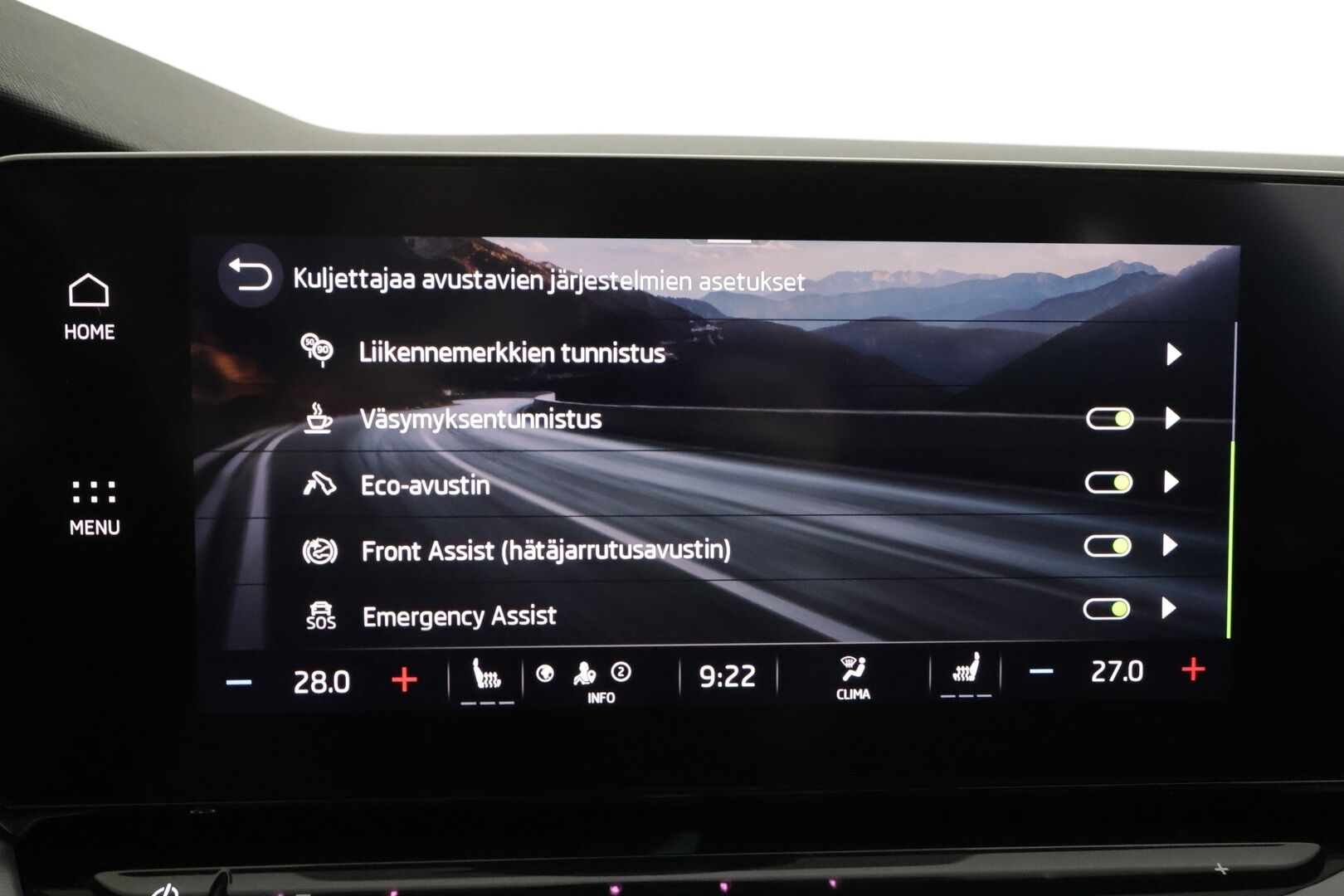 Skoda Octavia 2023 2.0 TDI 150 4x4 Style Nordic Edition DSG * ACC / Webasto / Matrix-LED / P.Kamera / Apple&Android * - 1.Om suomi-auto / Kahdet Renkaat