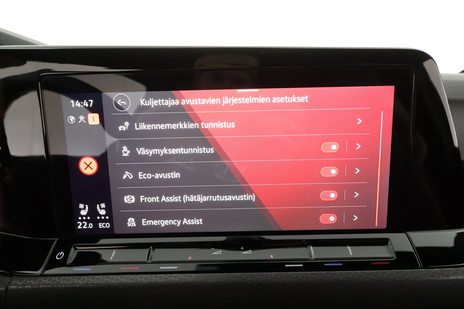 Volkswagen Golf 2023 GTE 180 kW (PHEV) DSG * Webasto / ACC / Matrix-LED / Ilmastoitu Sportpenkki Muistilla / P.kamera / Navi / Kaistavahti * - 1-om suomi-auto / Akku kuntotarkastettu! / 2x Latauskaapelit / Kahdet renkaat