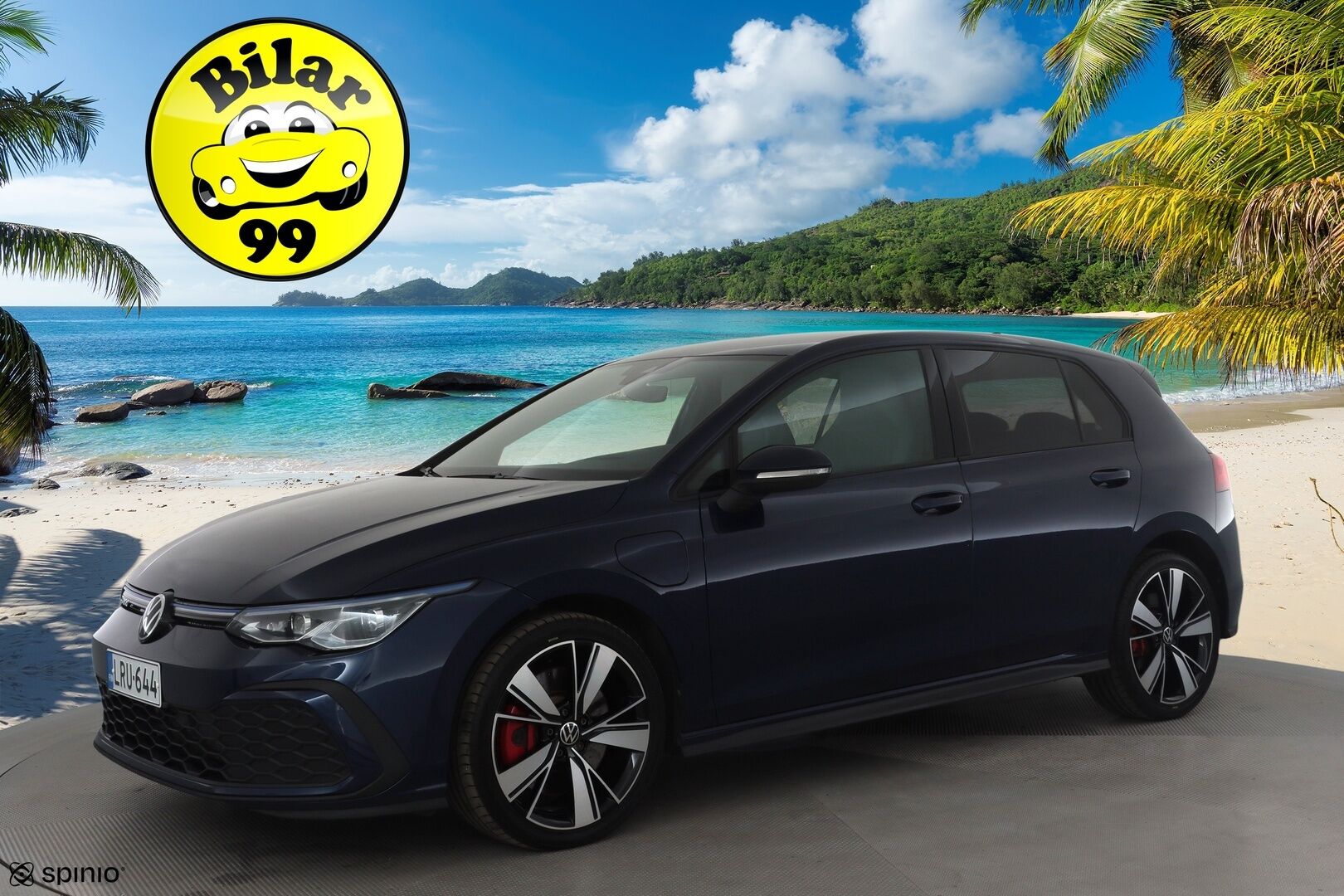 Volkswagen Golf 2023 GTE 180 kW (PHEV) DSG * Webasto / ACC / Matrix-LED / Ilmastoitu Sportpenkki Muistilla / P.kamera / Navi / Kaistavahti * - 1-om suomi-auto / Akku kuntotarkastettu! / 2x Latauskaapelit / Kahdet renkaat