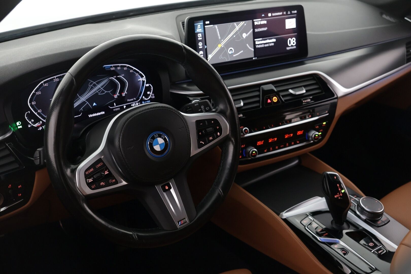 BMW 530 2023 G31 Touring 530e xDrive A Charged Edition M Sport - | ACC | Harman&Kardon | Konjakkinahat | Koukku | Comfort Access | LED | Navi |