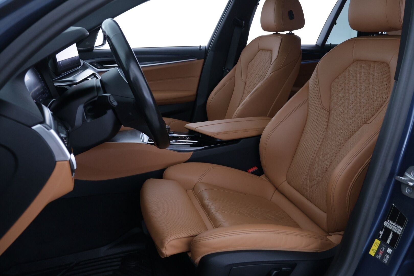 BMW 530 2023 G31 Touring 530e xDrive A Charged Edition M Sport - | ACC | Harman&Kardon | Konjakkinahat | Koukku | Comfort Access | LED | Navi |