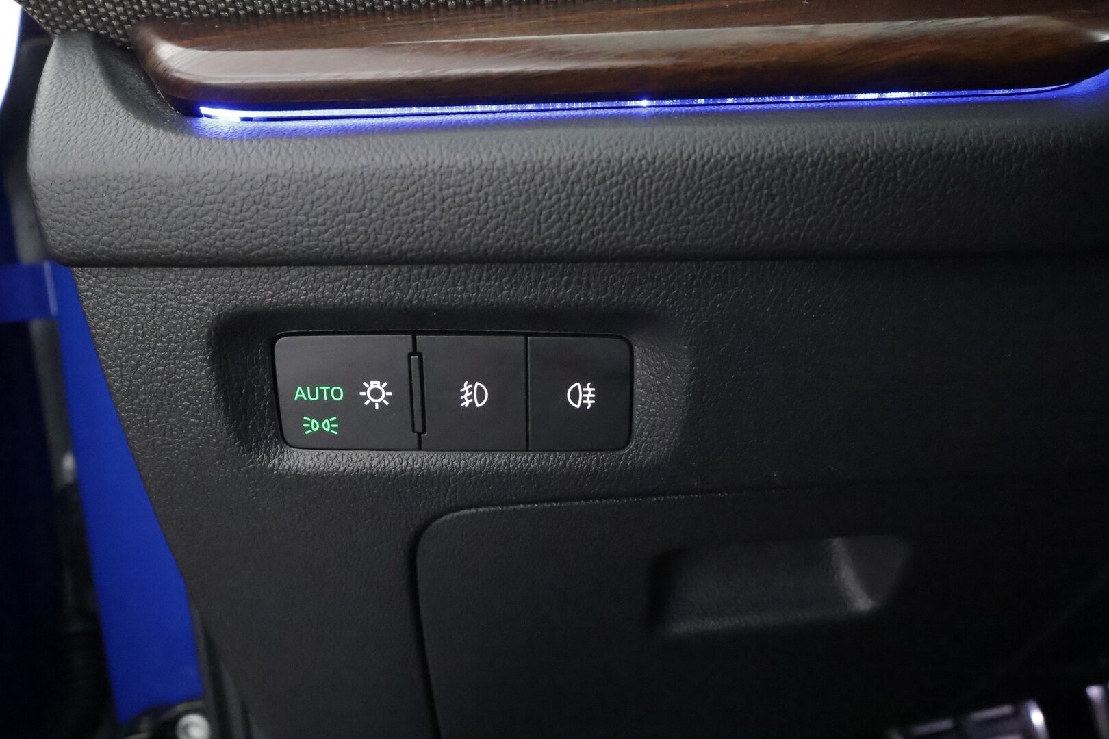 Skoda Octavia 2023 Combi 2.0 TDI 150 4x4 Scout DSG * Koukku / Webasto / ACC / Matrix LED / P.kamera / Apple&Android * - 1-om. Suomi-auto - HULLUT AVAJAISHULINAT KORKOTARJOUS 3,29 %