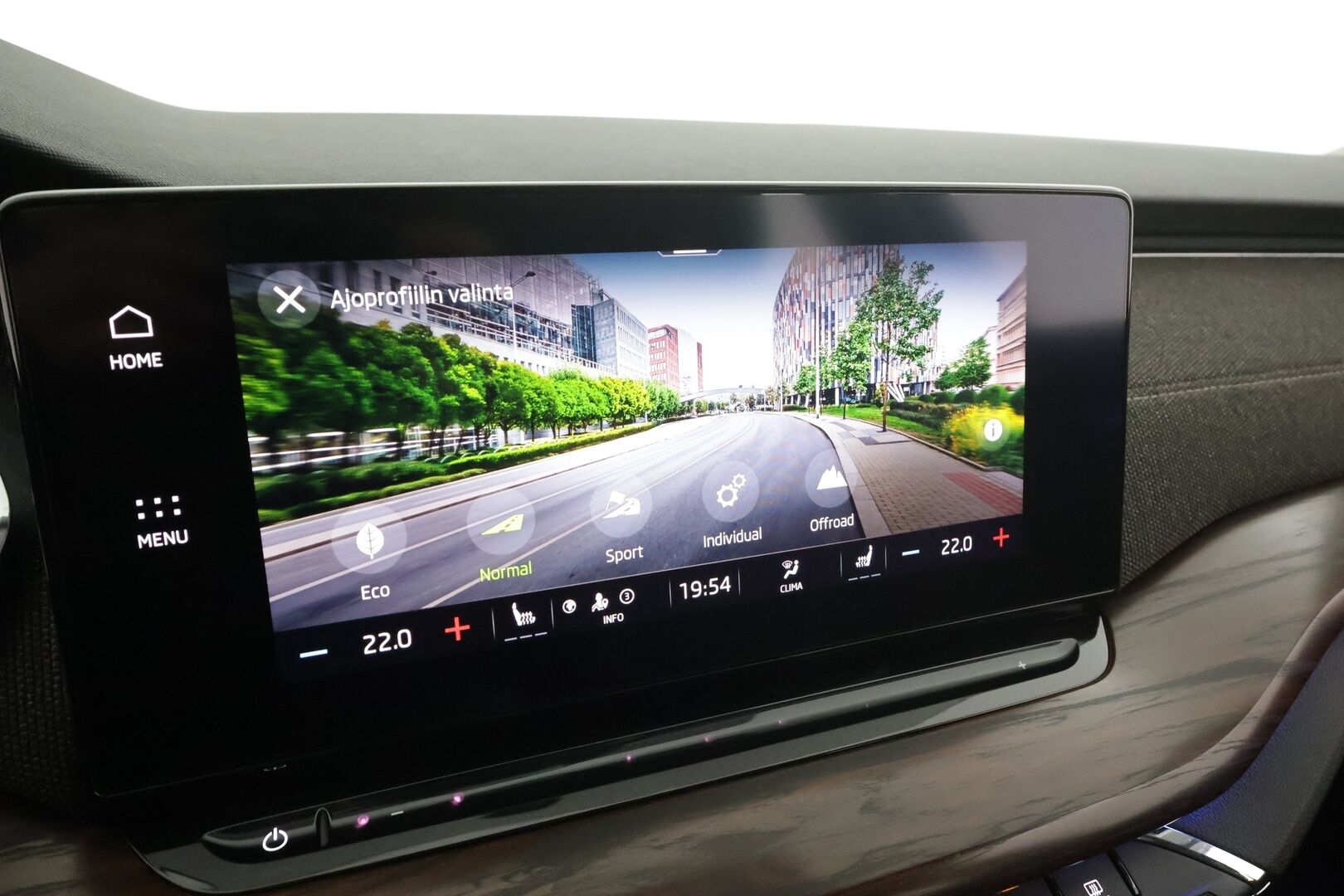 Skoda Octavia 2023 Combi 2.0 TDI 150 4x4 Scout DSG * Koukku / Webasto / ACC / Matrix LED / P.kamera / Apple&Android * - 1-om. Suomi-auto - HULLUT AVAJAISHULINAT KORKOTARJOUS 3,29 %