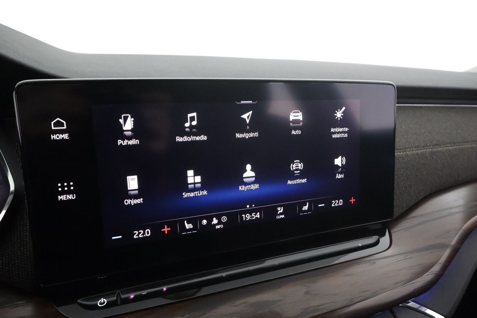 Skoda Octavia 2023 Combi 2.0 TDI 150 4x4 Scout DSG * Koukku / Webasto / ACC / Matrix LED / P.kamera / Apple&Android * - 1-om. Suomi-auto - HULLUT AVAJAISHULINAT KORKOTARJOUS 3,29 %