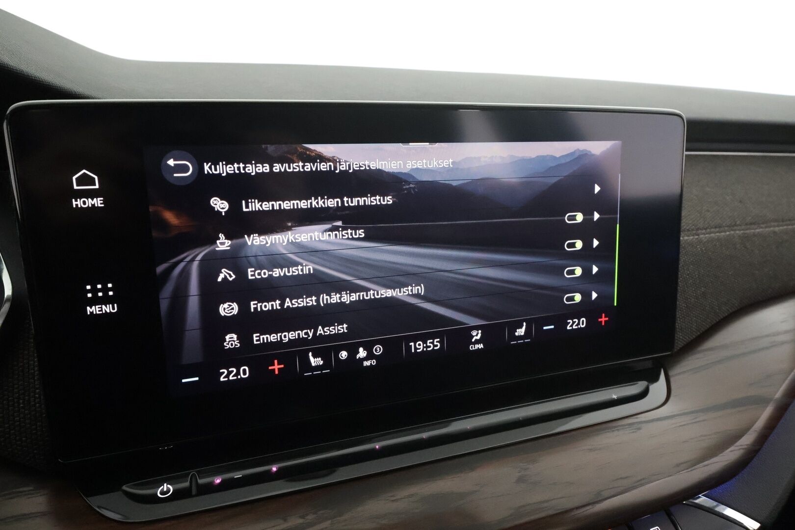 Skoda Octavia 2023 Combi 2.0 TDI 150 4x4 Scout DSG * Koukku / Webasto / ACC / Matrix LED / P.kamera / Apple&Android * - 1-om. Suomi-auto 