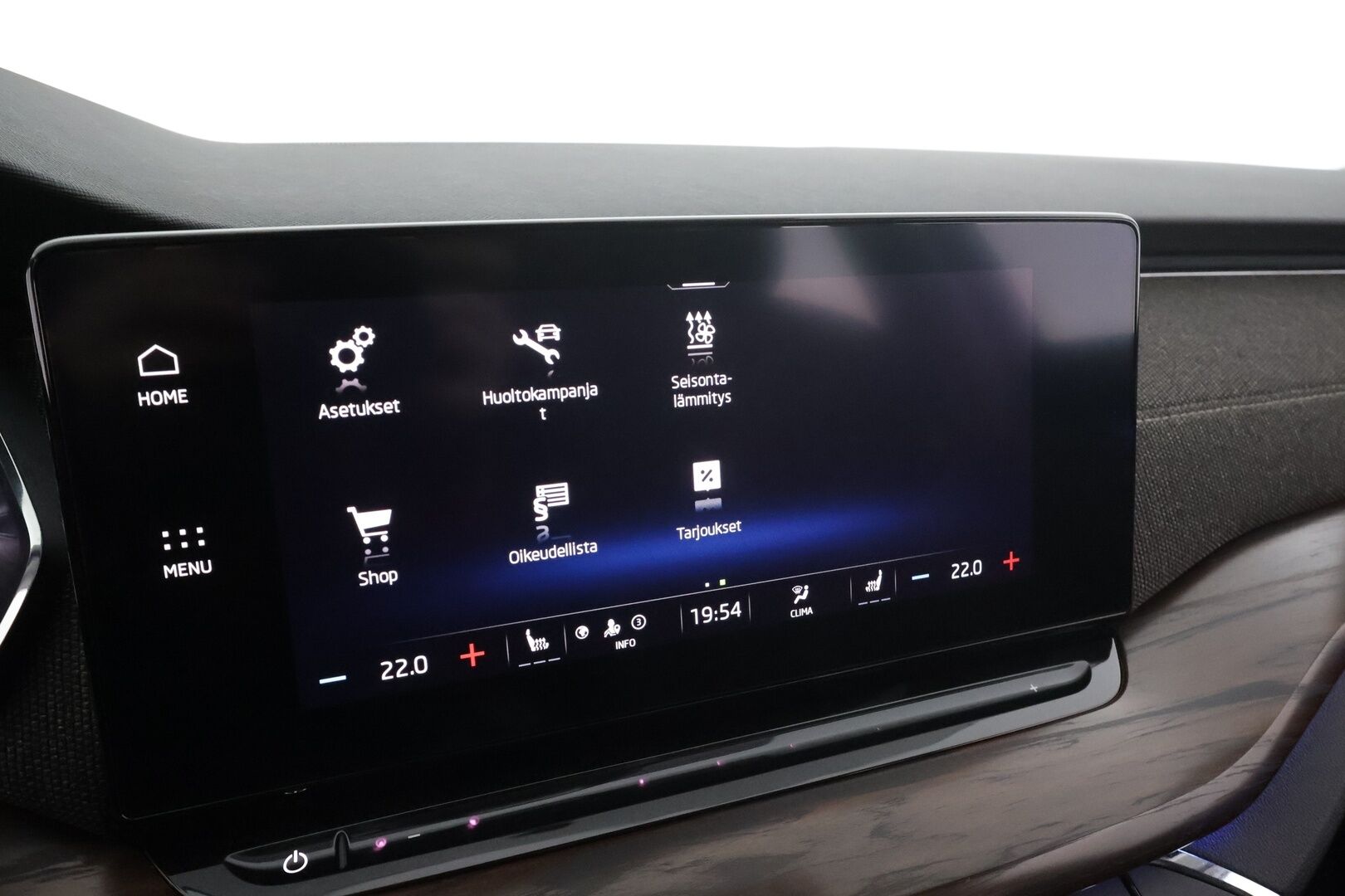 Skoda Octavia 2023 Combi 2.0 TDI 150 4x4 Scout DSG * Koukku / Webasto / ACC / Matrix LED / P.kamera / Apple&Android * - 1-om. Suomi-auto - HULLUT AVAJAISHULINAT KORKOTARJOUS 3,29 %