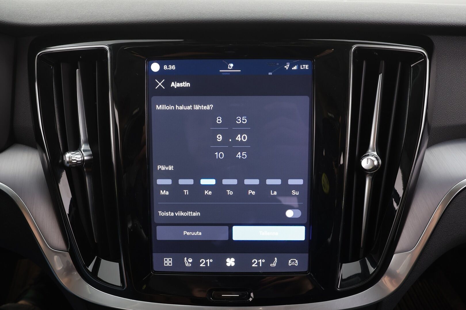 Volvo V60 2023 B3 MHEV Business Core DCT aut - ACC | VOC | Navi | Suomi-auto / Kahdet Renkaat / Merkkihuollettu