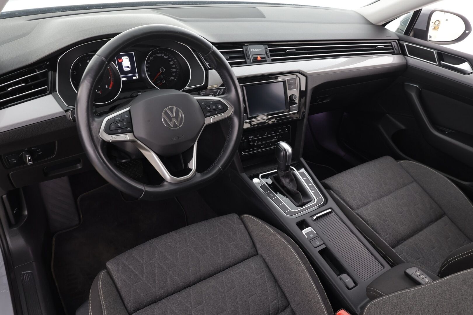 Volkswagen Passat 2023 Variant Comfort Business 1,5 TSI EVO 110 kW DSG - Webasto | ACC | LED | P.tutkat | Kaistavahti | 1-om Suomi-auto | Kahdet renkaat aluvanteilla