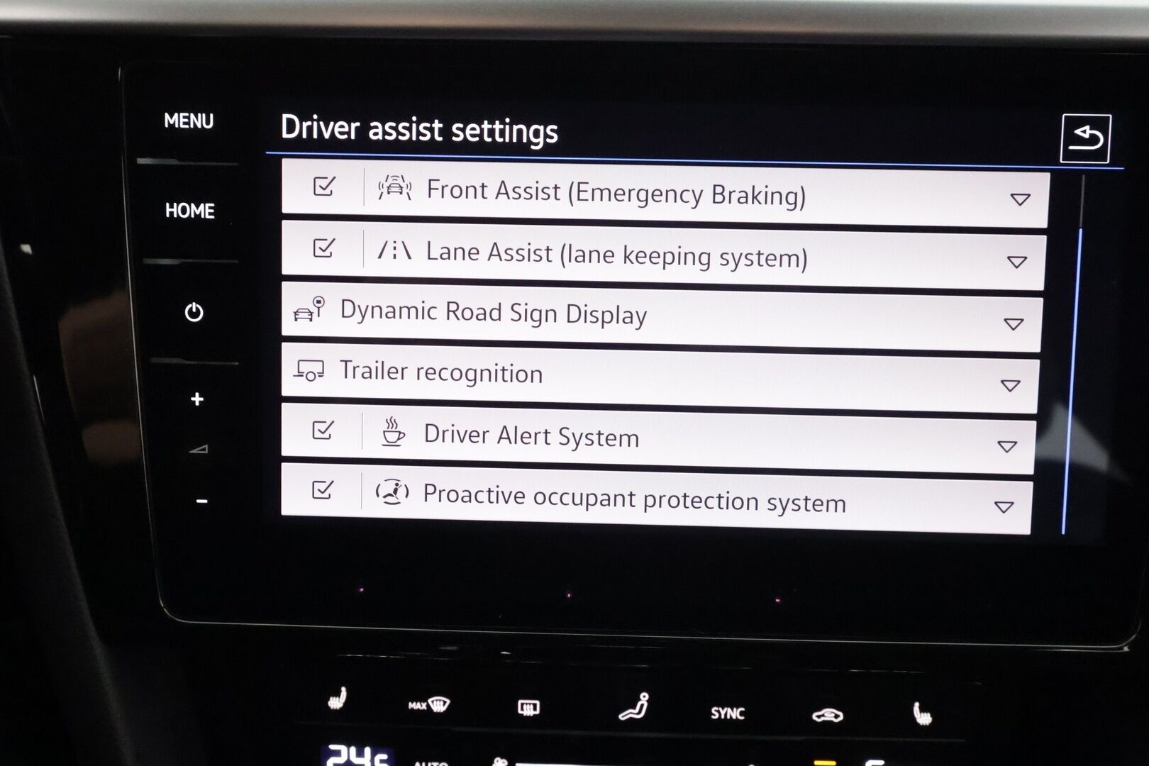 Volkswagen Arteon 2023 Shooting Brake R-Line Business eHybrid 160 kW DSG * ACC / HUD / 360° / Webasto / Koukku / Adapt.LED / Keyless * - 1.Om Suomi-auto / Kahdet renkaat aluvanteilla / Merkkihuollettu