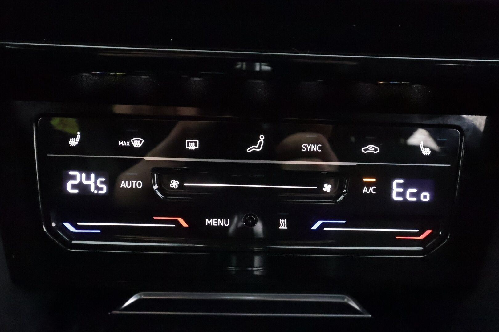 Volkswagen Arteon 2023 Shooting Brake R-Line Business eHybrid 160 kW DSG * ACC / HUD / 360° / Webasto / Koukku / Adapt.LED / Keyless * - 1.Om Suomi-auto / Kahdet renkaat aluvanteilla / Merkkihuollettu - HULLUT AVAJAISHULINAT KORKOTARJOUS 3,29 %