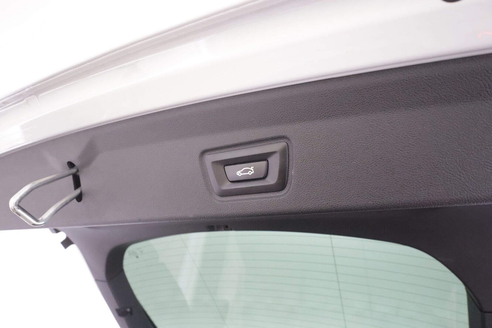 BMW i4 2023 eDrive40 - 1OM Suomiauto | Vetokoukku | ACC | Widescreen | Peruutuskamera | Adapt.LED | Puolinahat | Sporttipenkit | 2x Renkaat Aluvantein!