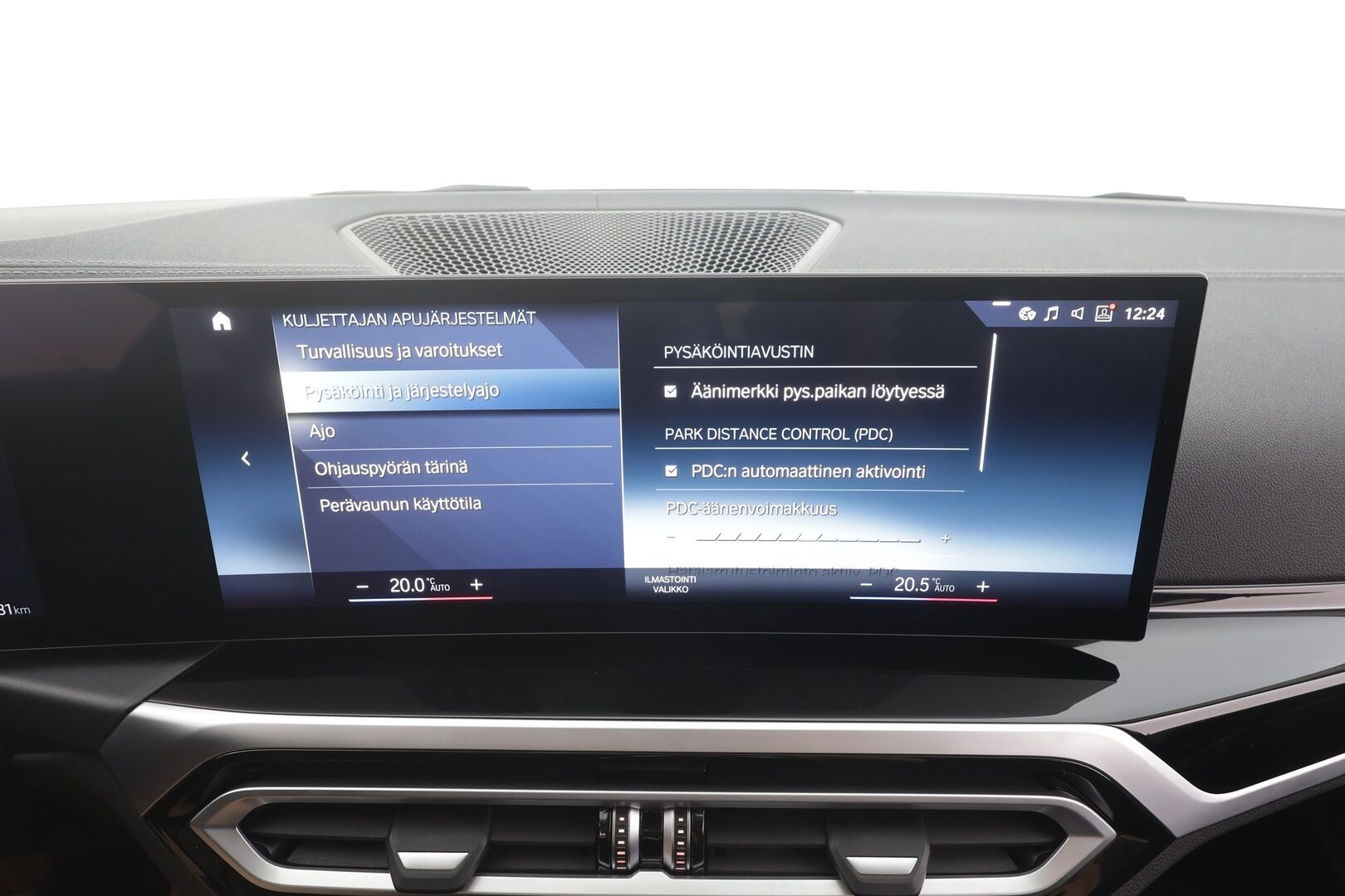 BMW i4 2023 eDrive40 - 1OM Suomiauto | Vetokoukku | ACC | Widescreen | Peruutuskamera | Adapt.LED | Puolinahat | Sporttipenkit | 2x Renkaat Aluvantein!
