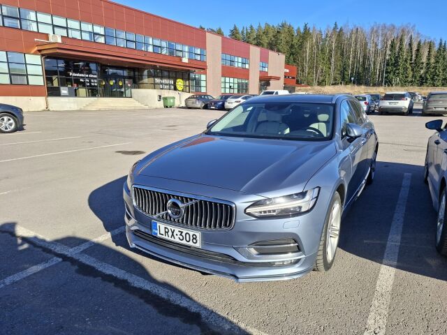 Volvo V90 -kuva
