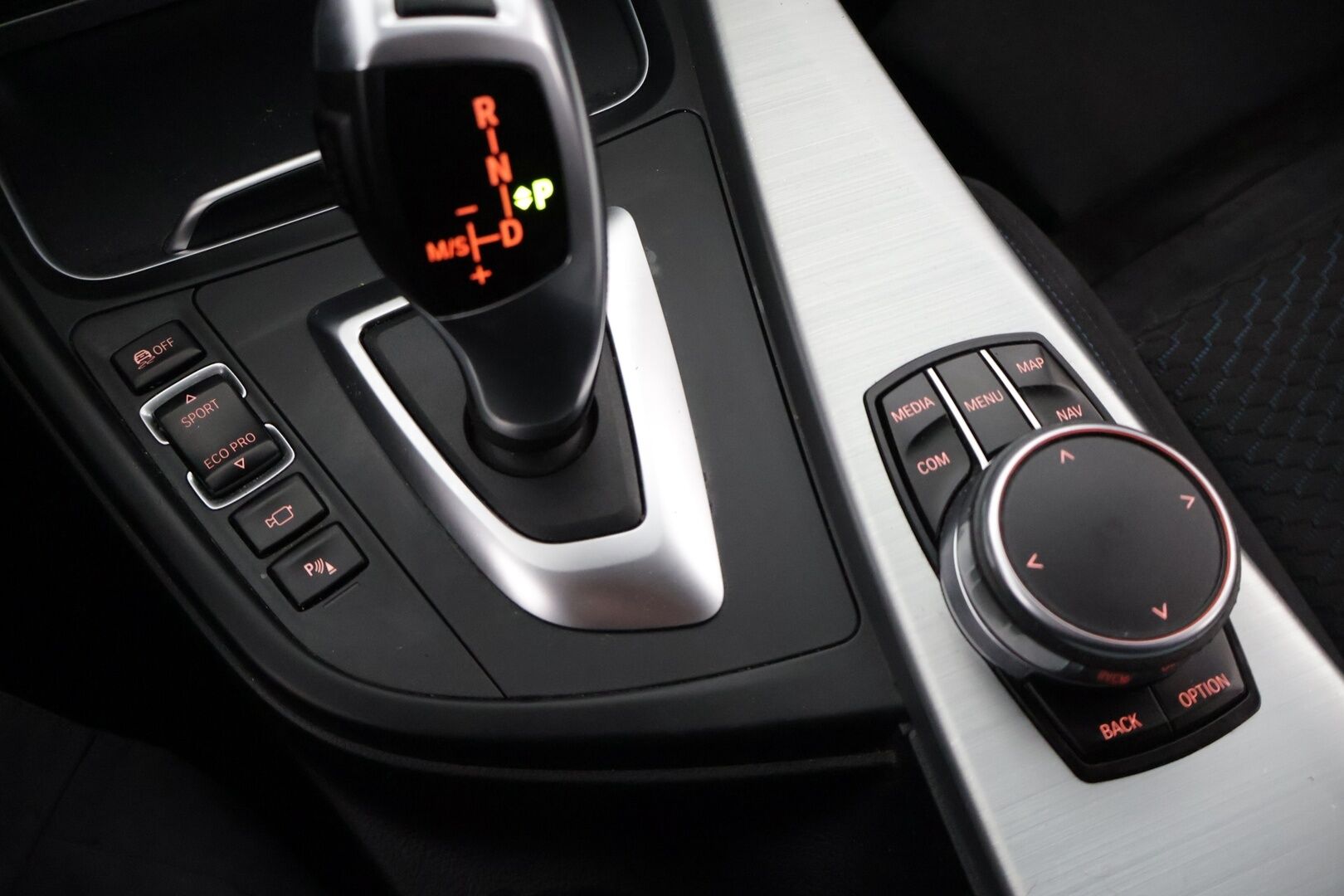 BMW 320 2018 F31 Touring 320d A xDrive Business Exclusive Edition M Sport** YritysOutlet - Myydään vain yrityksille - *2x Renkaat*