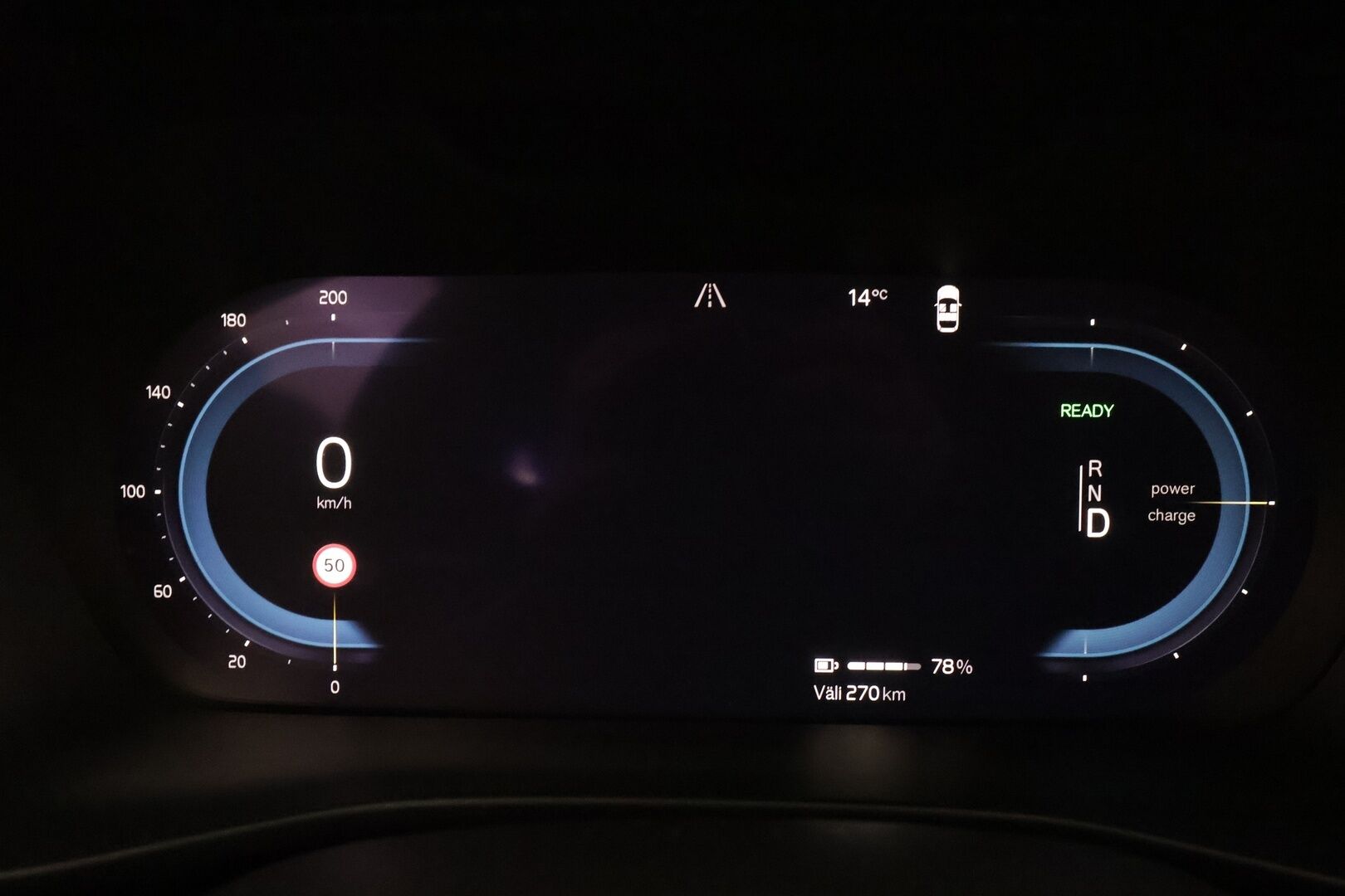 Volvo C40 2023 Recharge Twin Plus aut * Pilot assist / ILP / Koukku / Lasikatto / Muistipenkki / P.kamera / High performance audio * - 1.Om Suomi-auto / Akku kuntotarkastettu SoH 92% / Kahdet Renkaat 