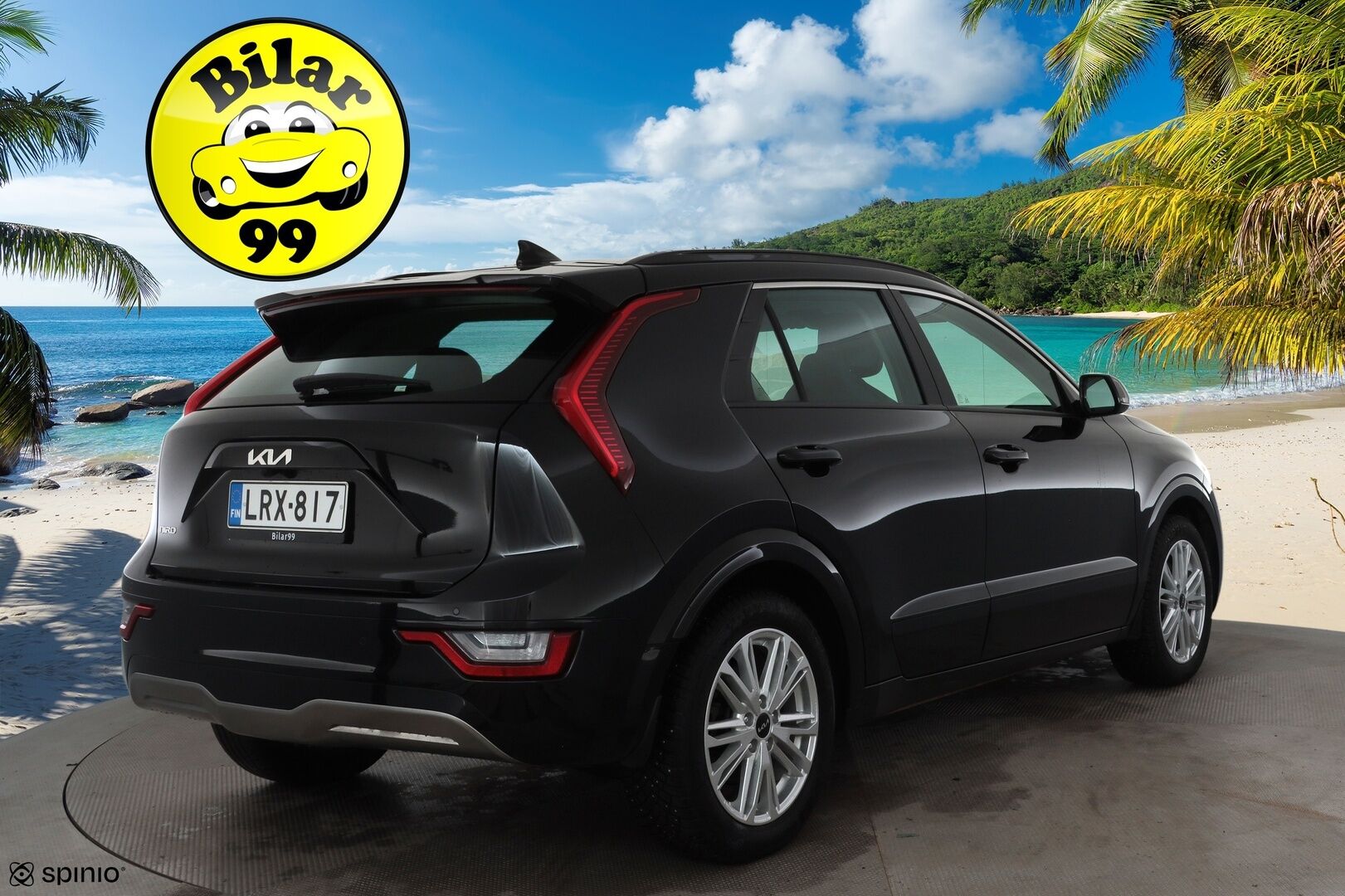 Kia Niro 2023 NIRO EX 64kWh 150 kW * Suomi-auto / ACC / P.kamera / ILP / LED / Navi / KeylessGo / Puolinahat * - Kahdet renkaat aluvanteilla / Merkkihuollettu - HULLUT BLACKWEEK JATKOT - KORKOTARJOUS 2,49%